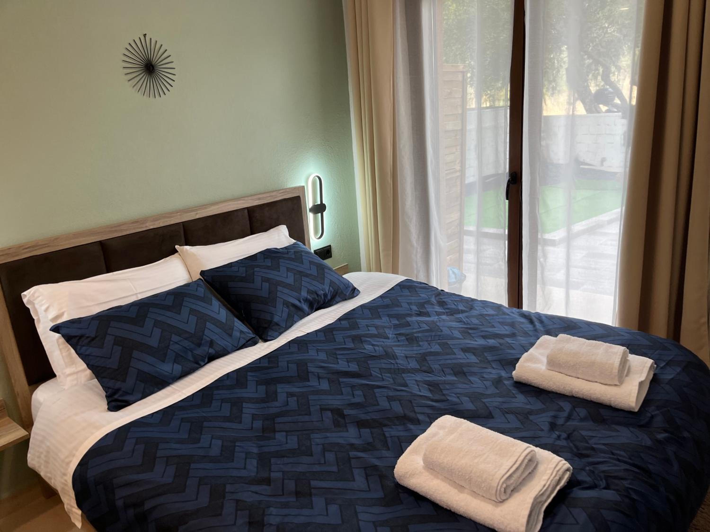 latus apartments