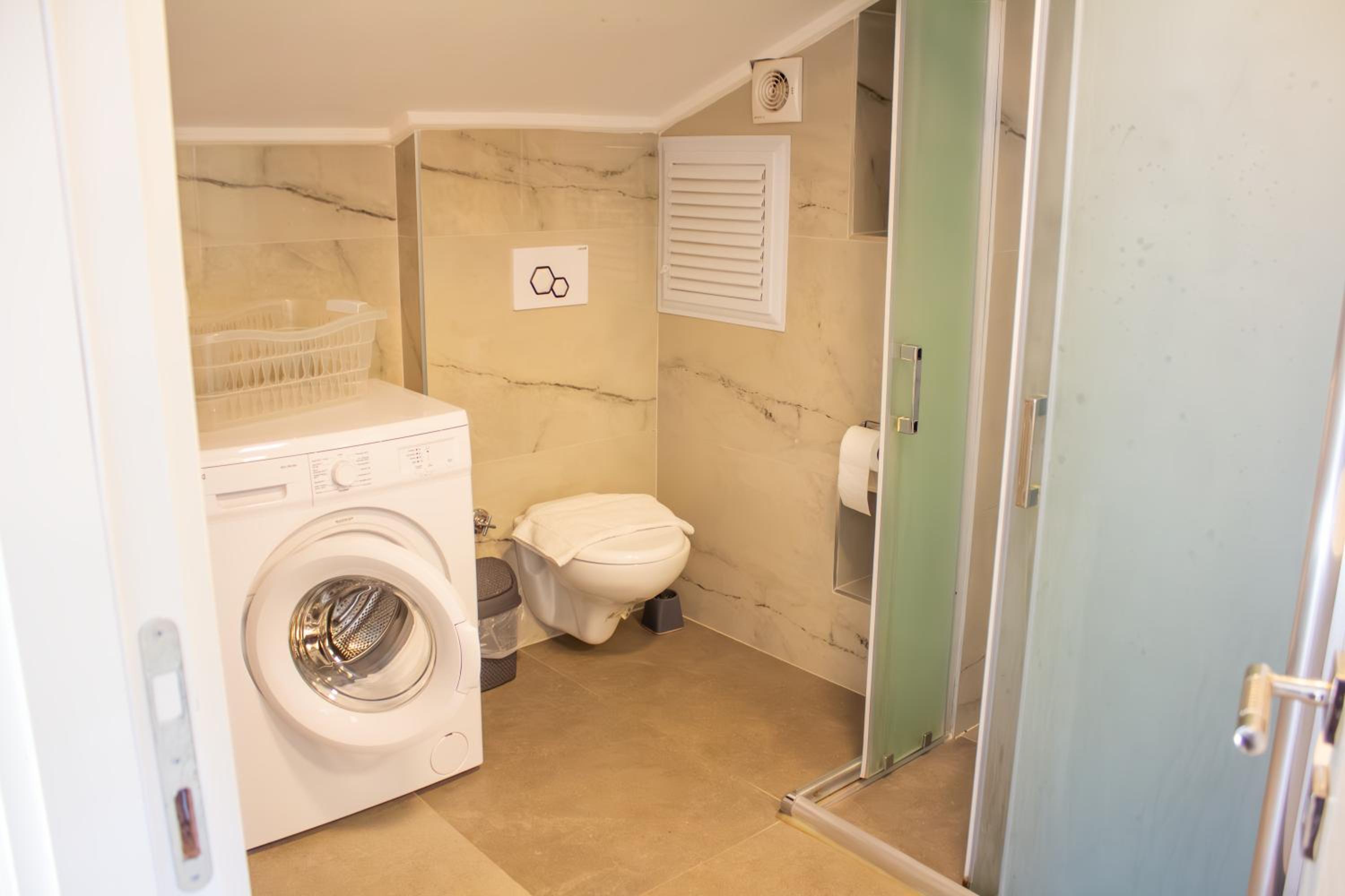 Güden-Pearl - Image 148