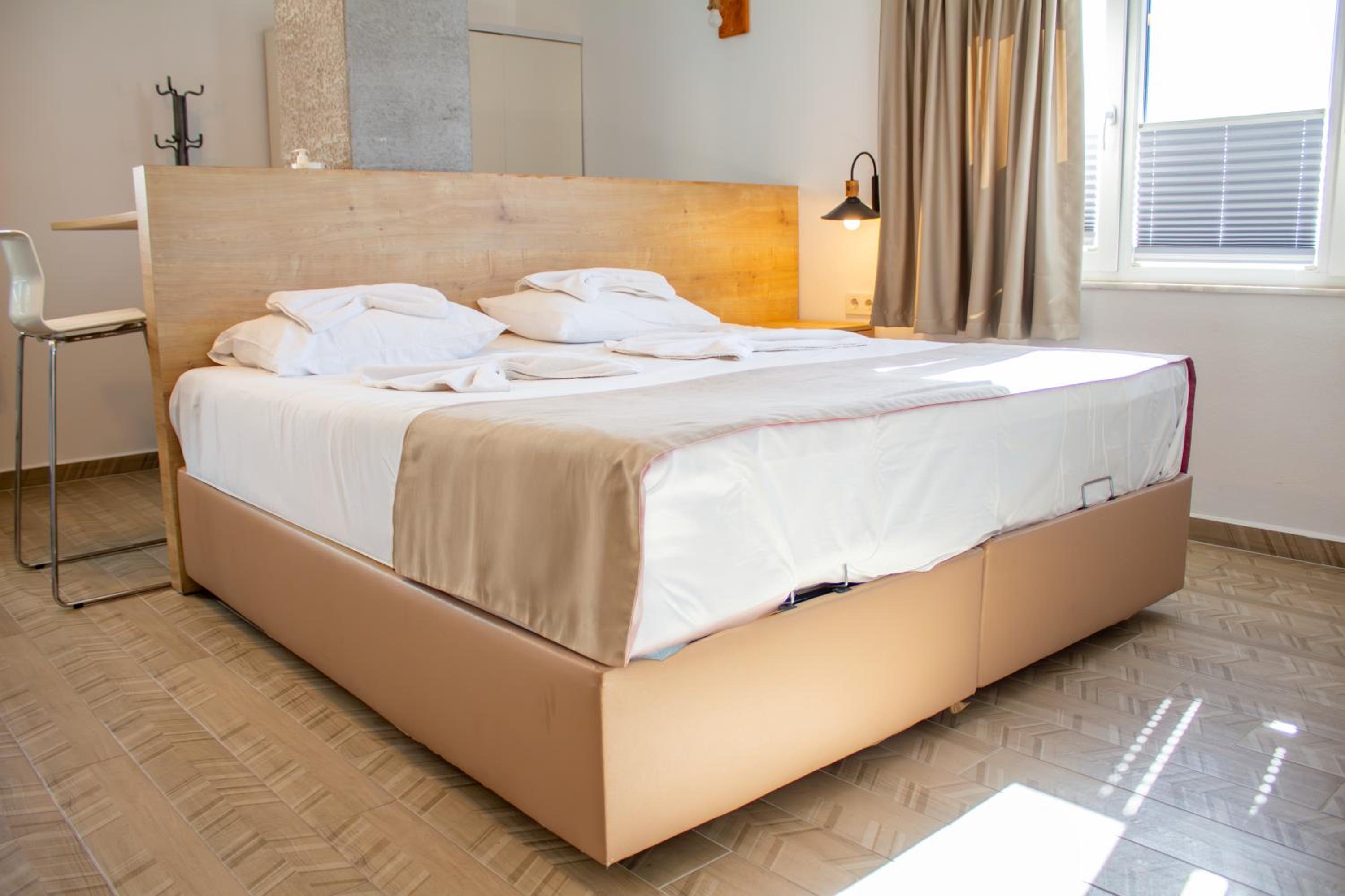 Güden-Pearl - Image 150