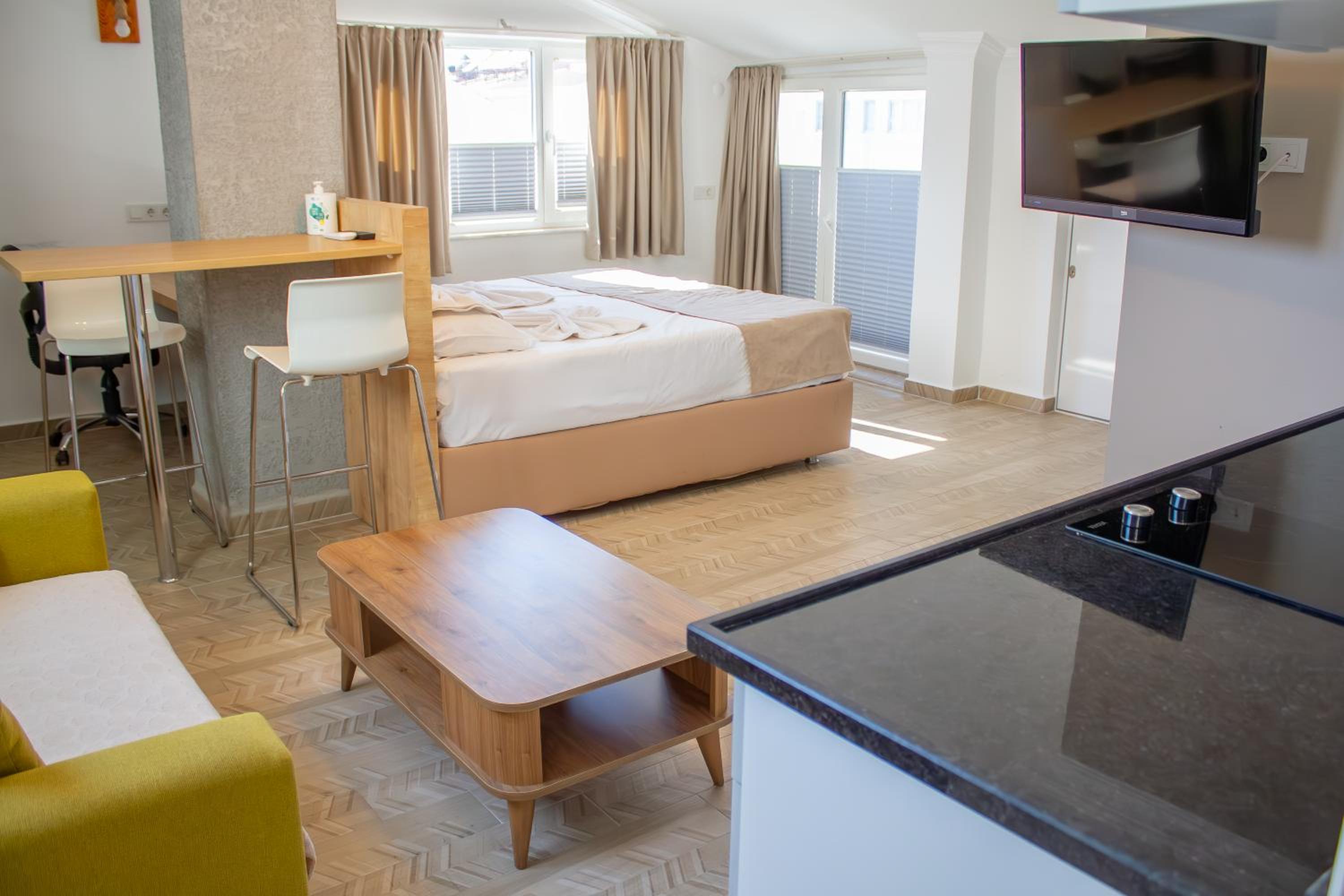 Güden-Pearl - Image 152