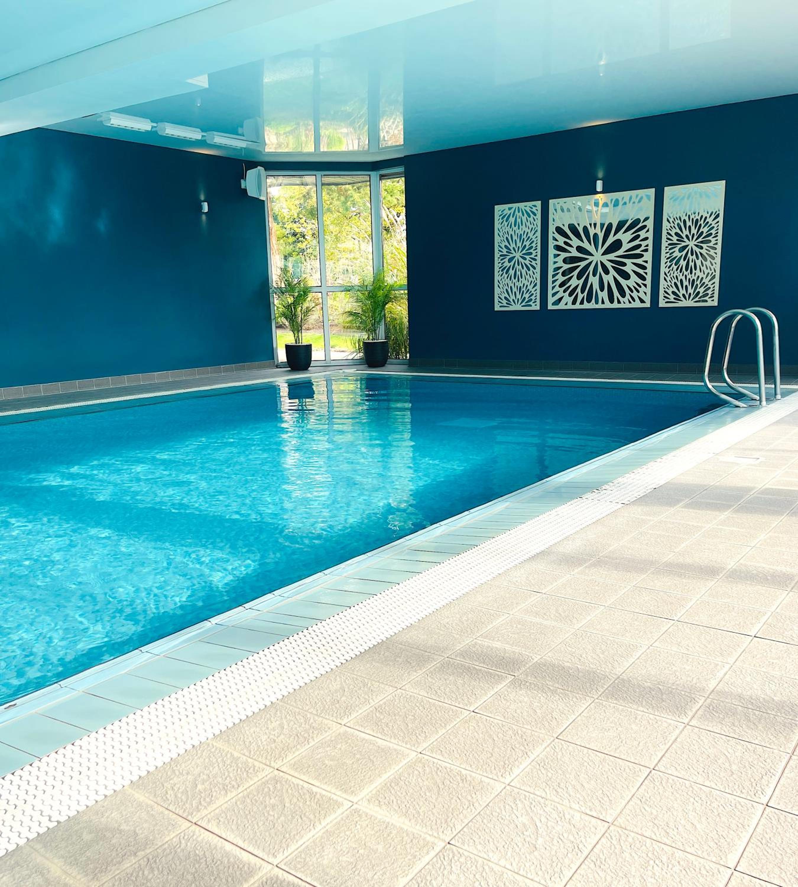 Tewkesbury Vacations - Tewkesbury Park - Property Image 3