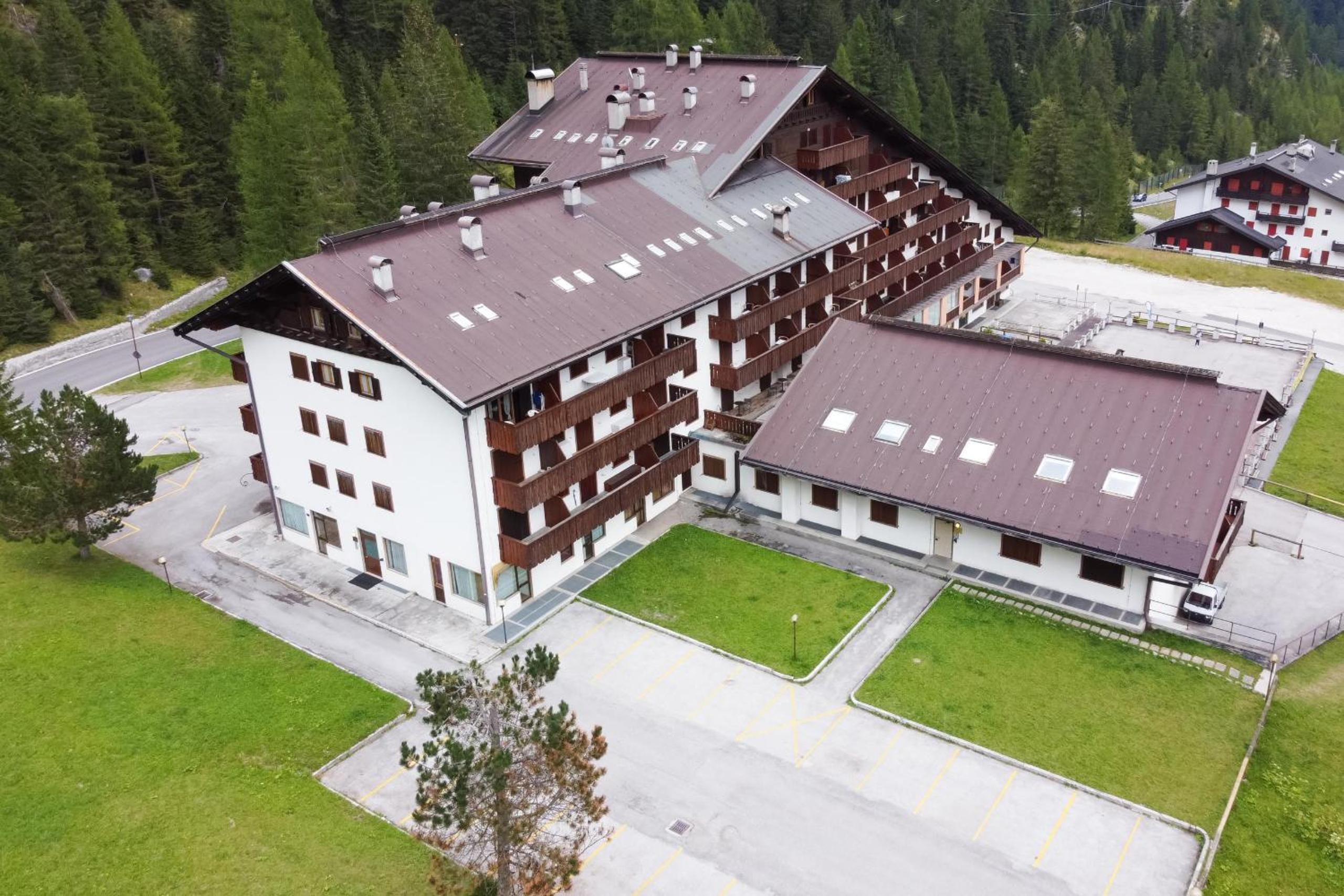 Dolomitissime Holiday Homes Marmolada view 2