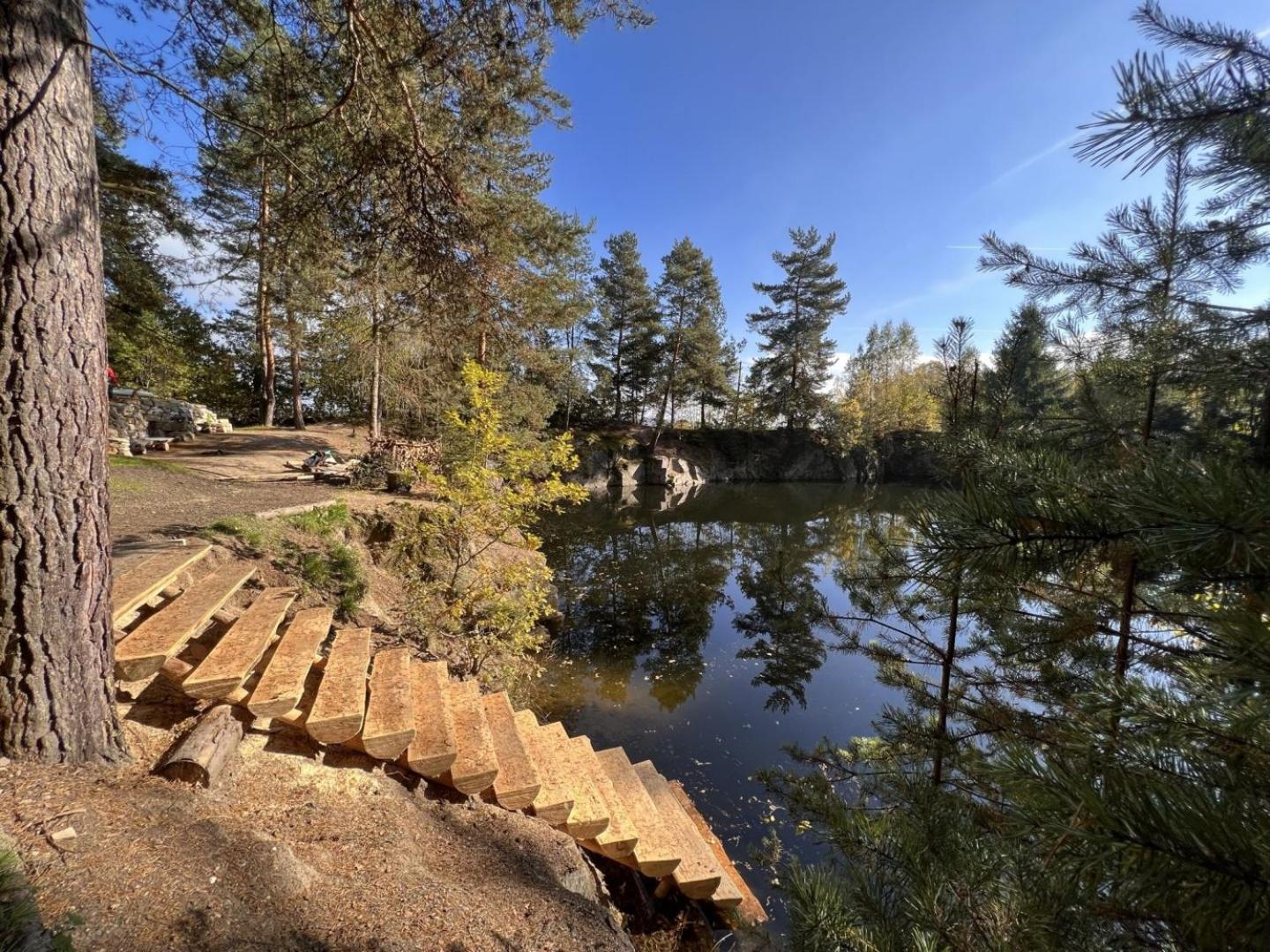 LakeWood - Hidden Mirror Retreat