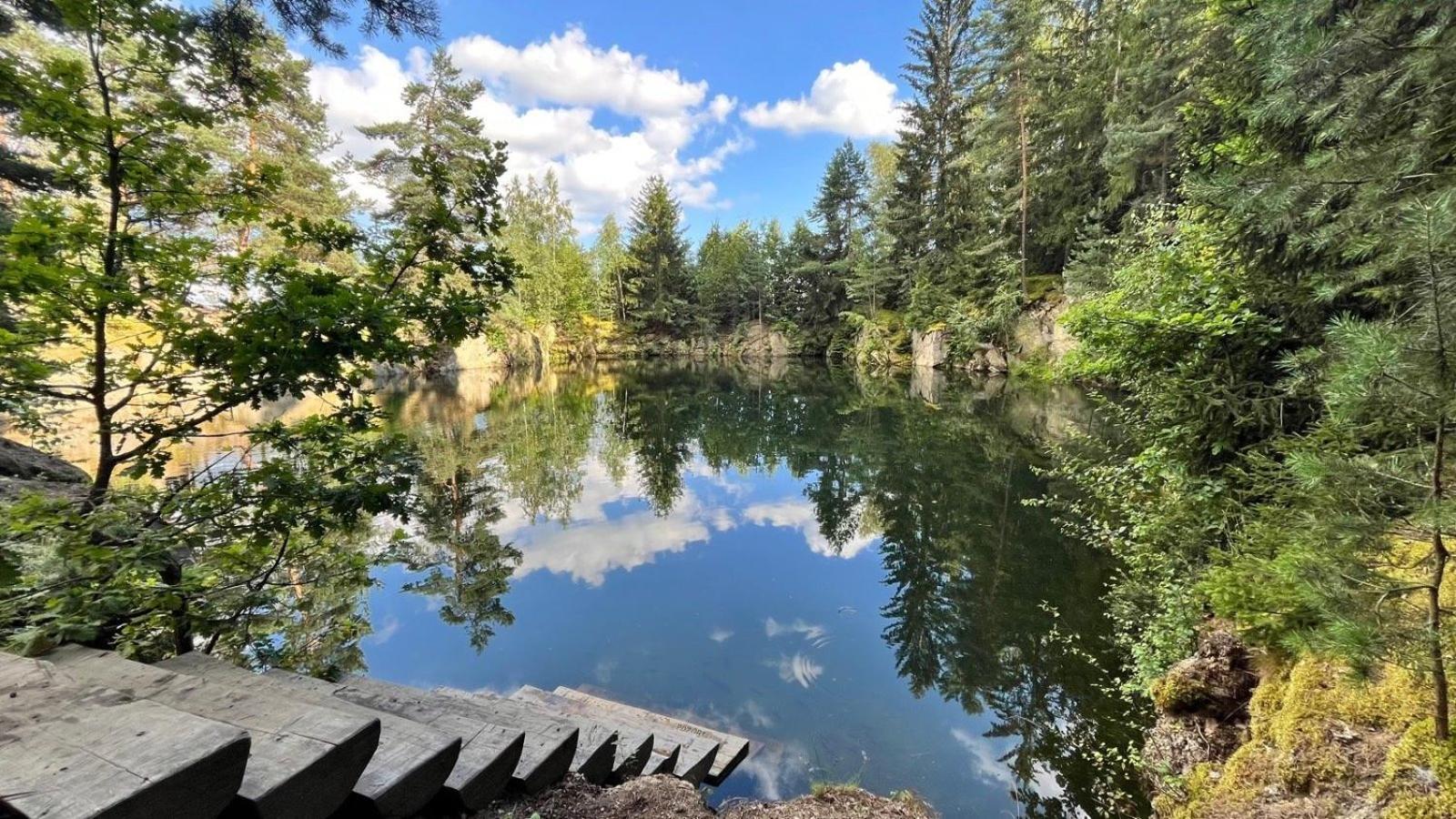 LakeWood - Hidden Mirror Retreat