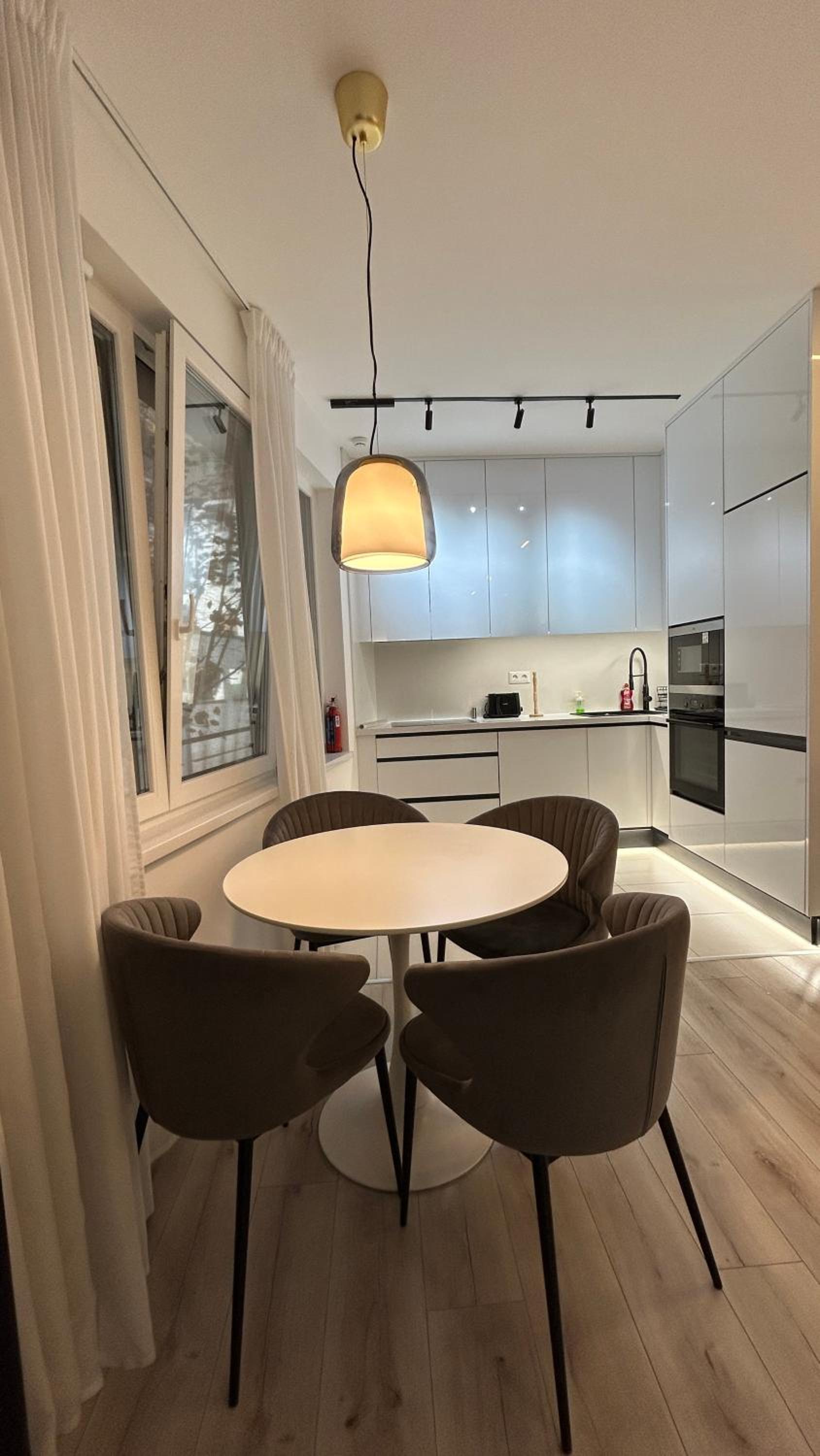 LemonNing Condo