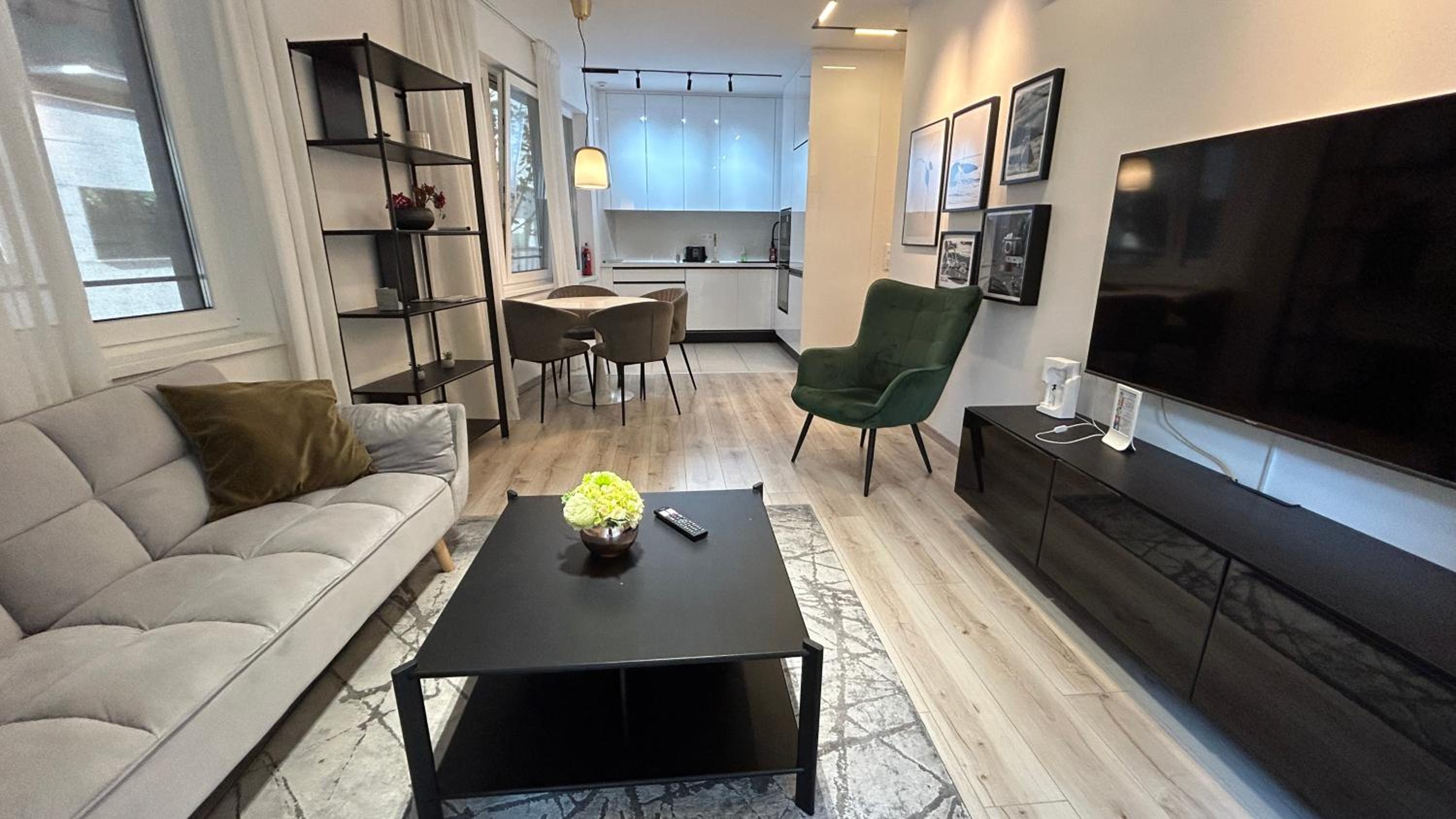 LemonNing Condo