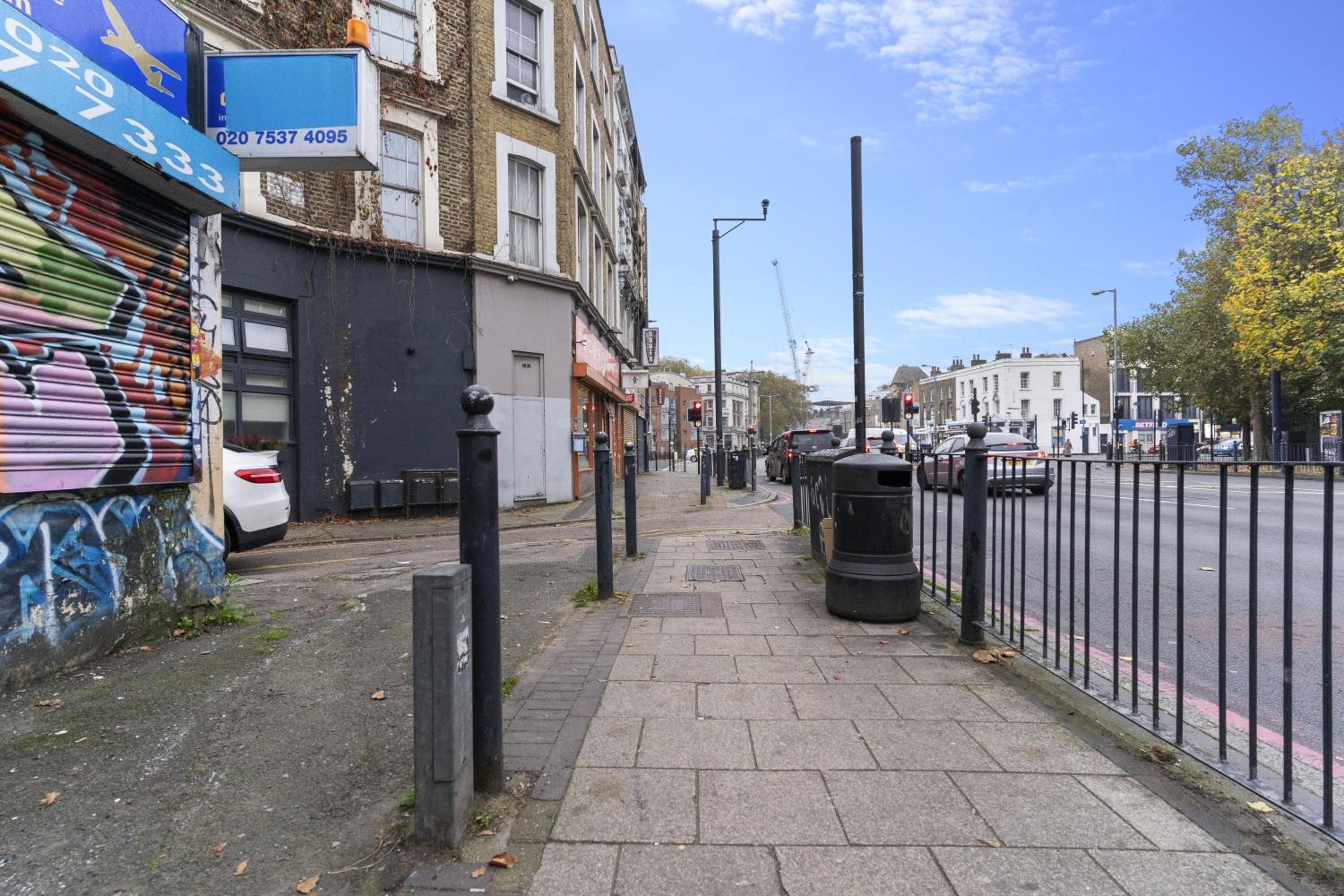 Affordable One bedroom & Studio By LiveStay Short Lets & Serviced Accommodation London view 4