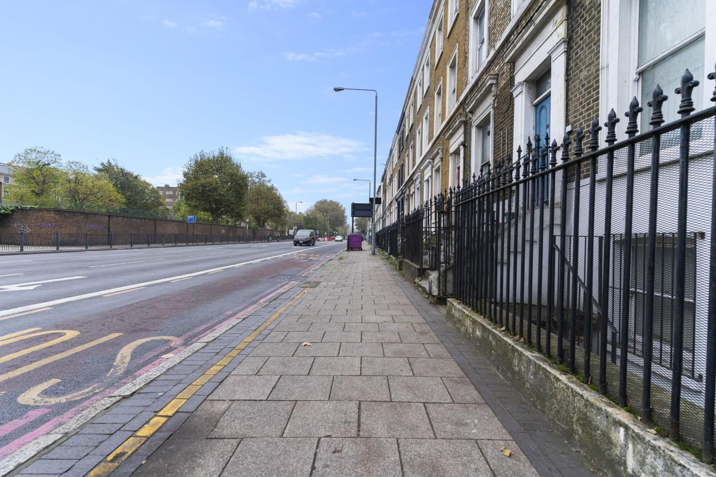 Affordable One bedroom & Studio By LiveStay Short Lets & Serviced Accommodation London view 5