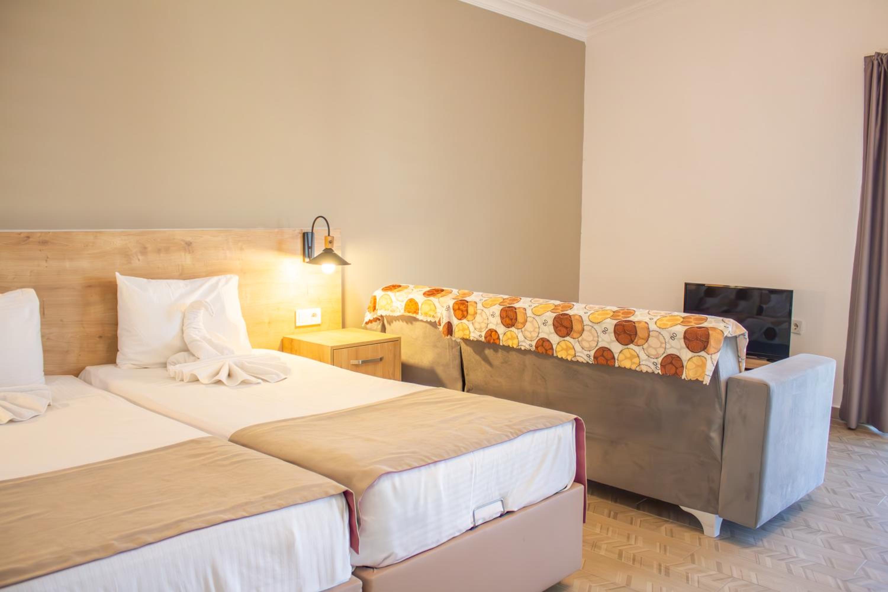 Güden-Pearl - Image 159