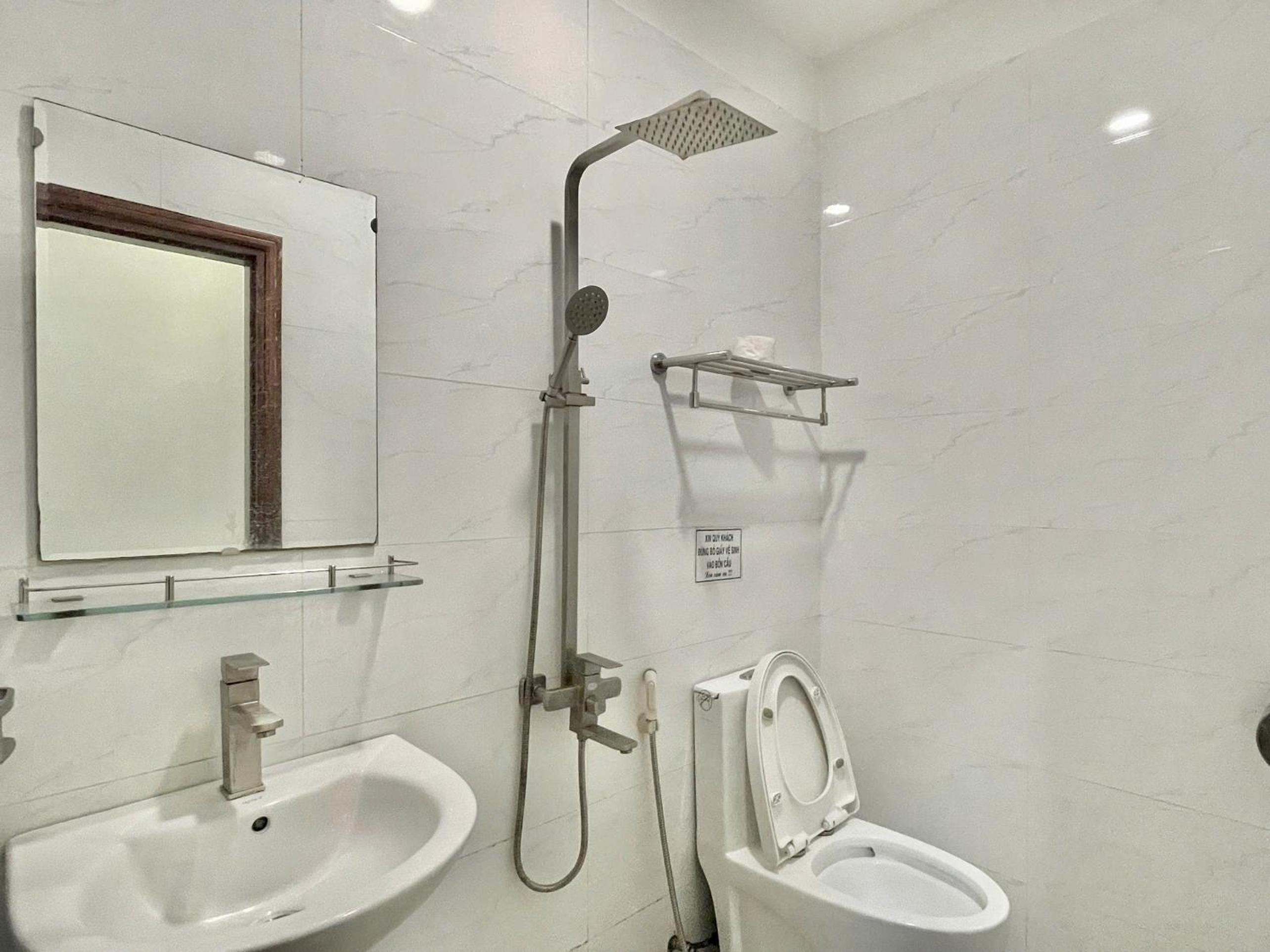 Như Ý Hotel