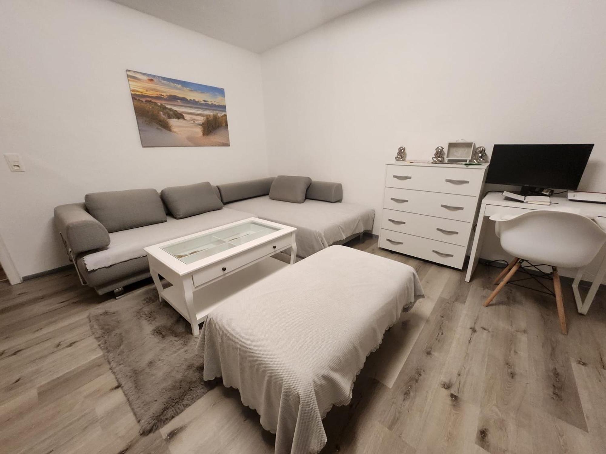 TOR STAY - Charmante 2 Zimmer Apartment