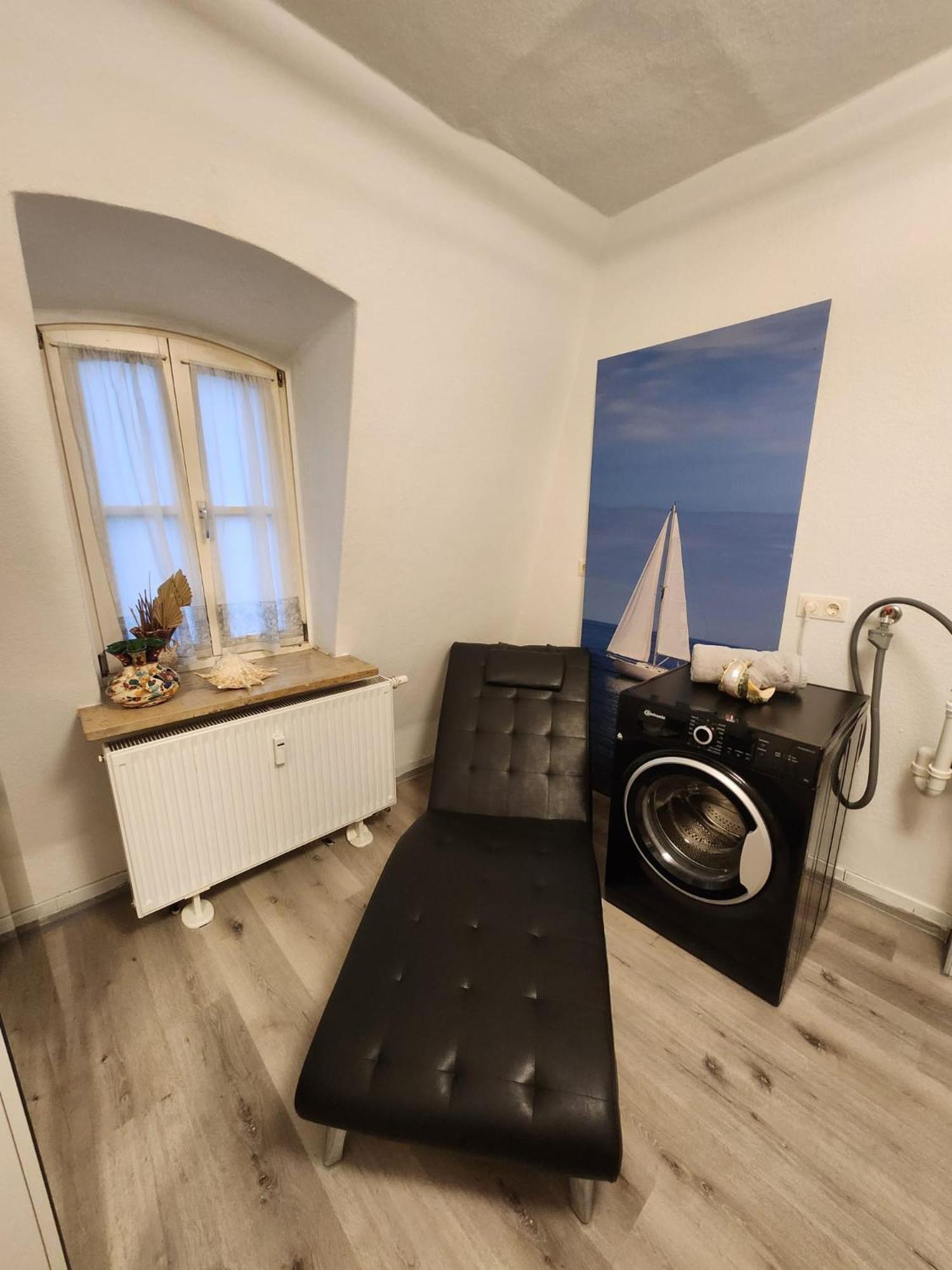 TOR STAY - Charmante 2 Zimmer Apartment