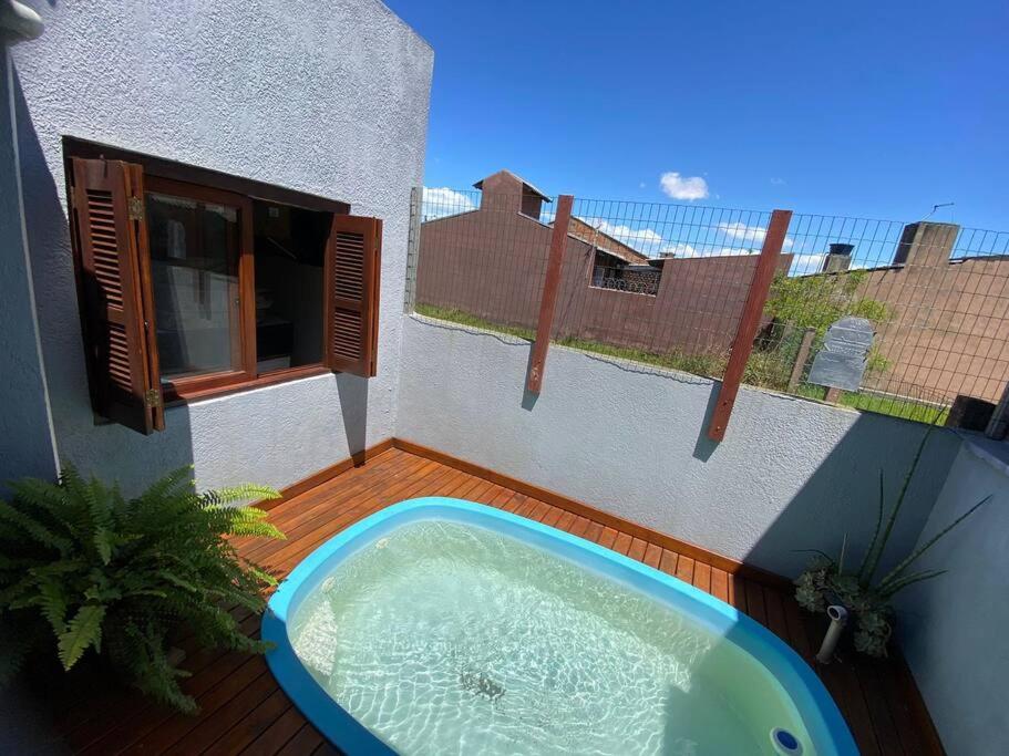 Conforto, privacidade e piscina!