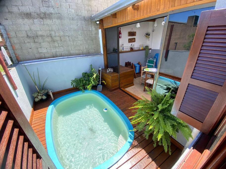 Conforto, privacidade e piscina!