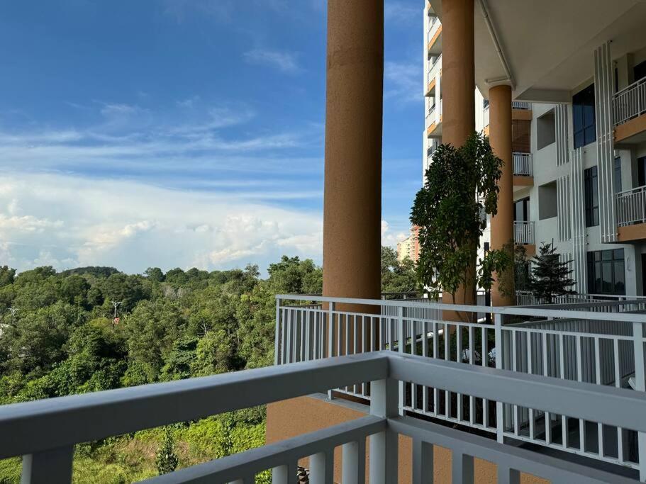 Cozy Family Oasis PutraJaya view 5
