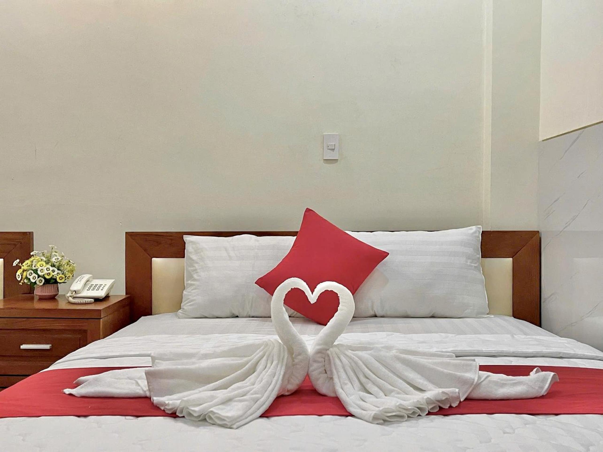 Như Ý Hotel