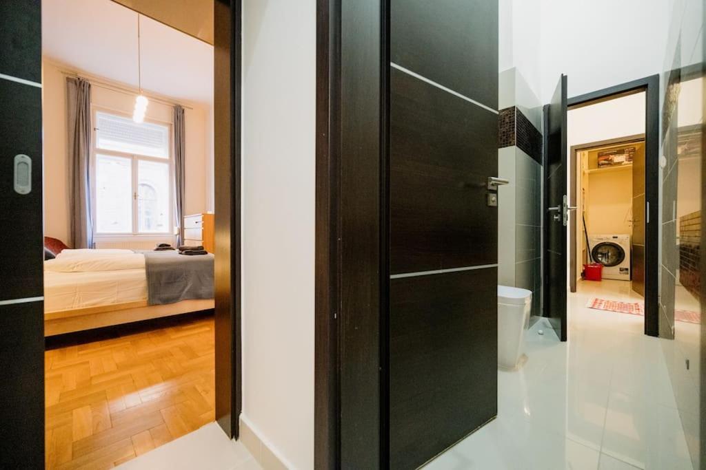 Your Dream Home at Váci street view 3