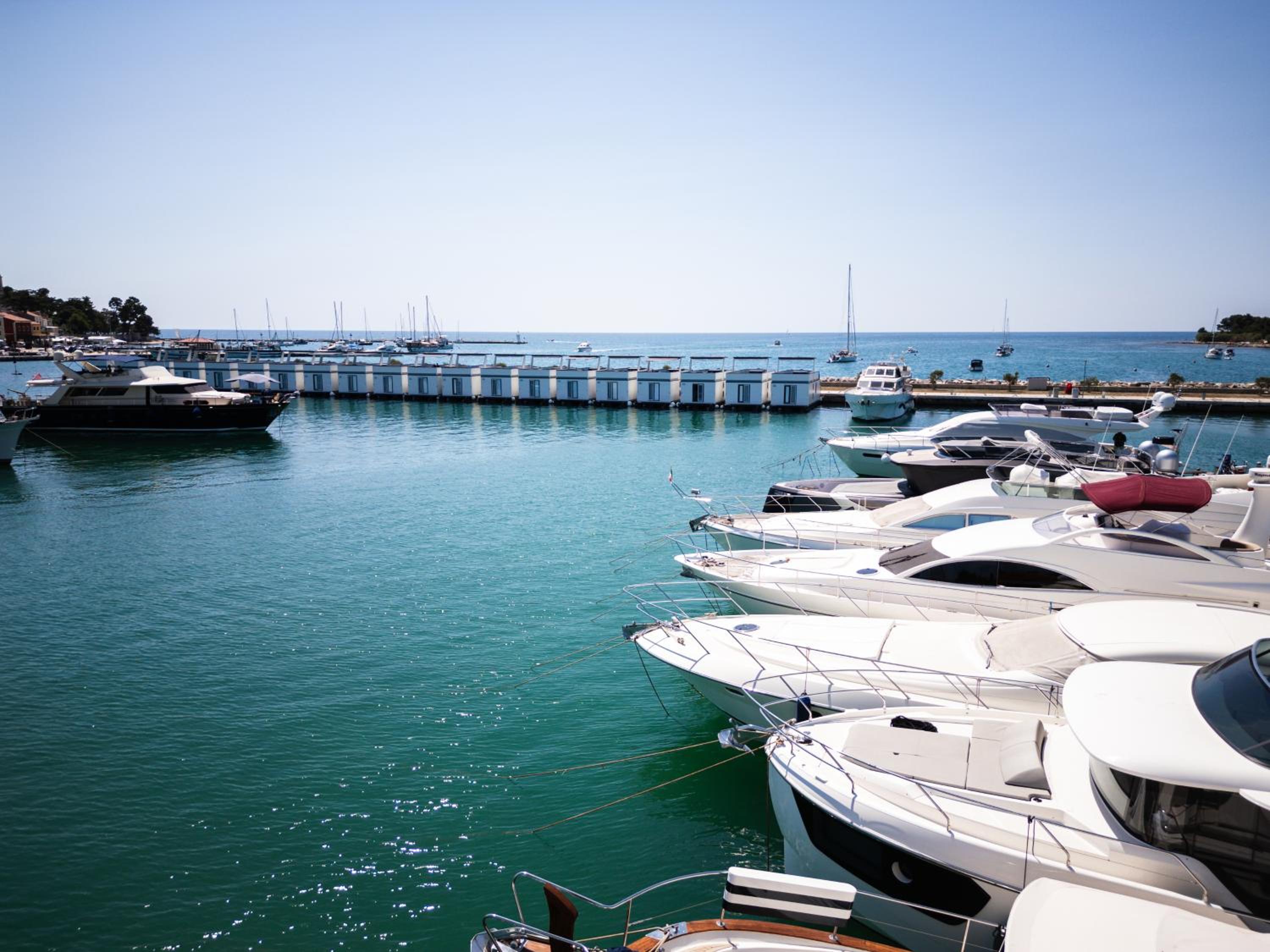 The Sea Lodges Novigrad - Hausboot Floating Sea House view 5