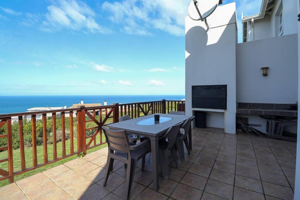 Home in Mosselbay Lodge 33 view 5
