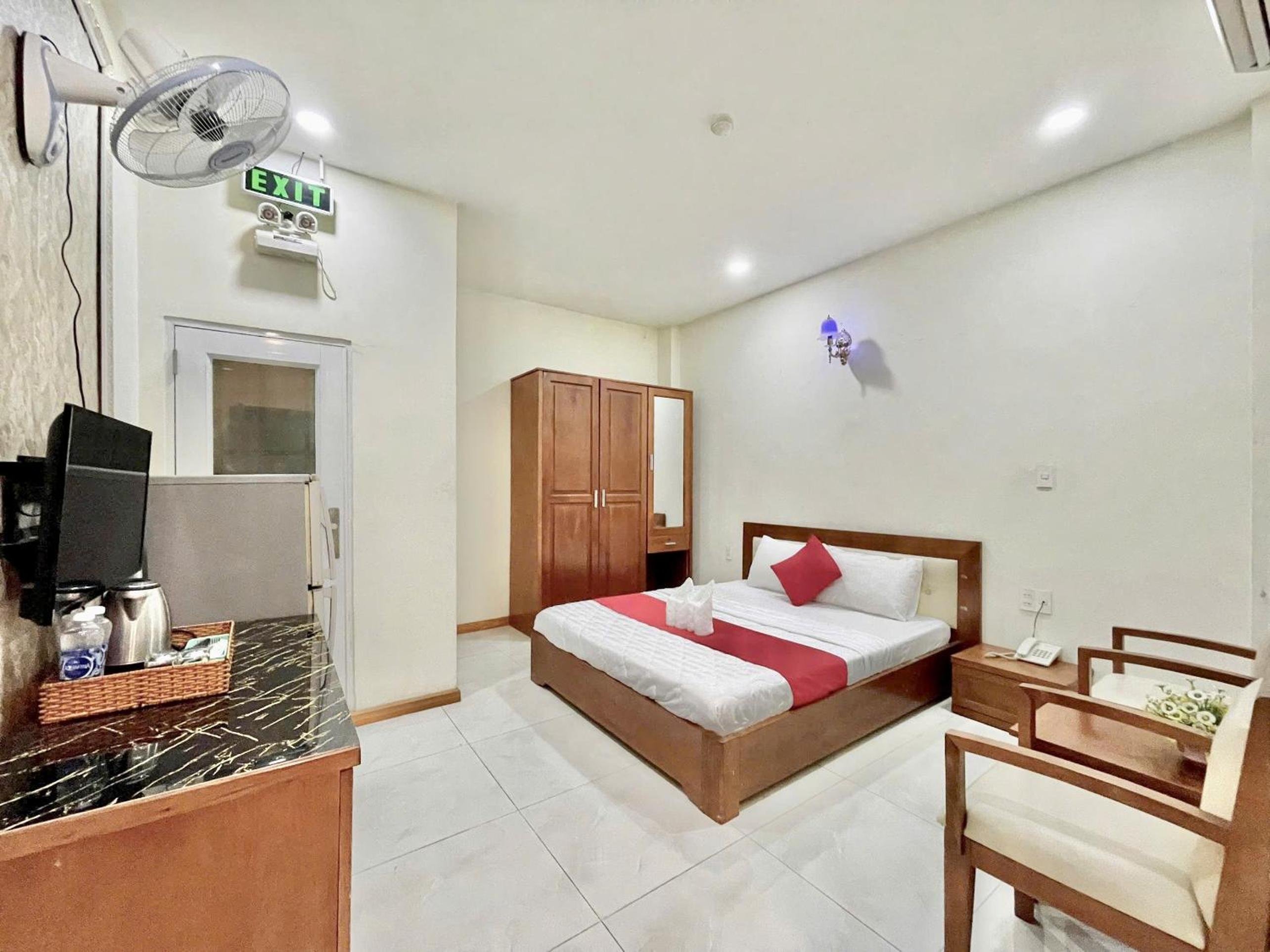 Như Ý Hotel