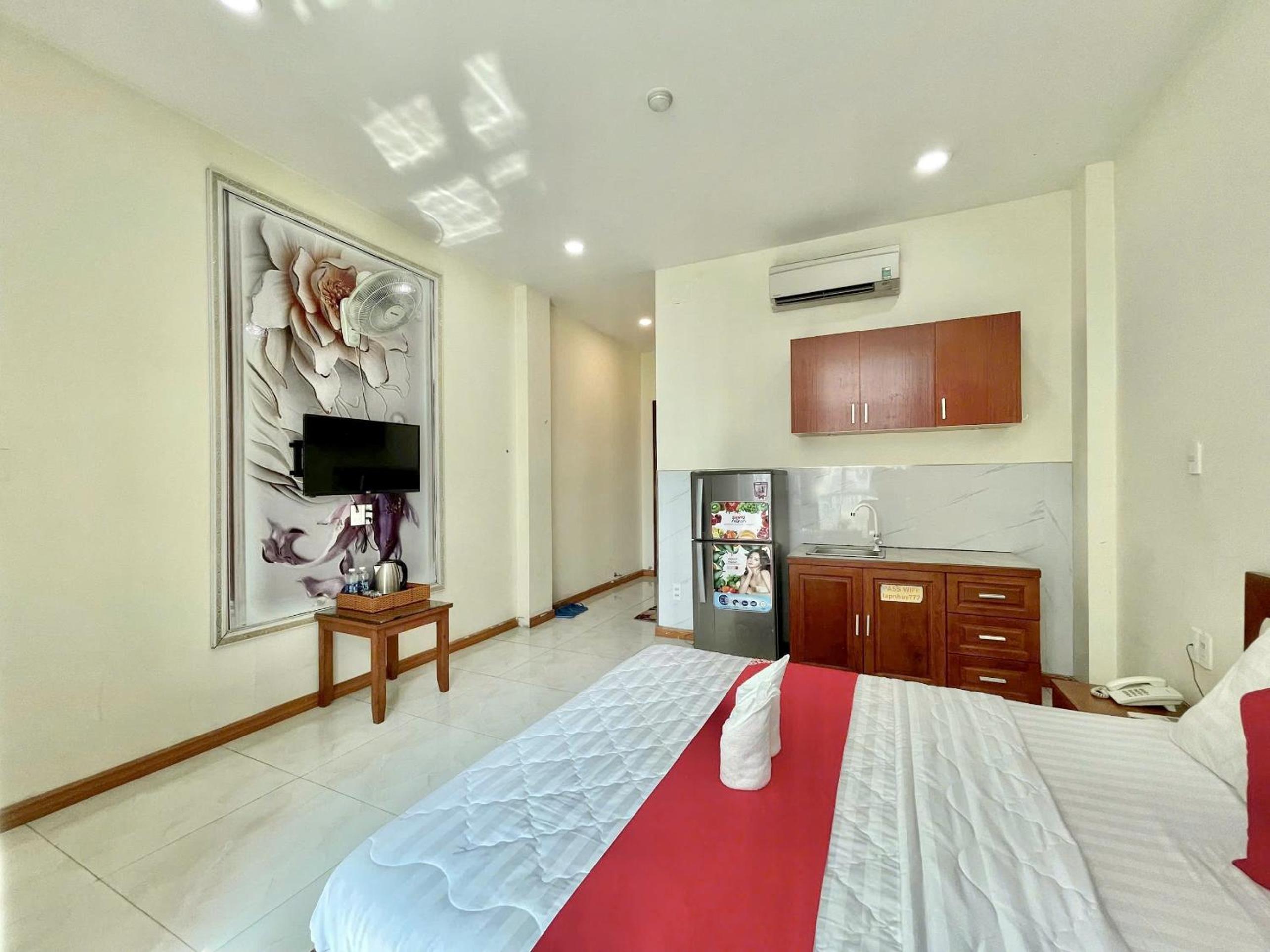 Như Ý Hotel