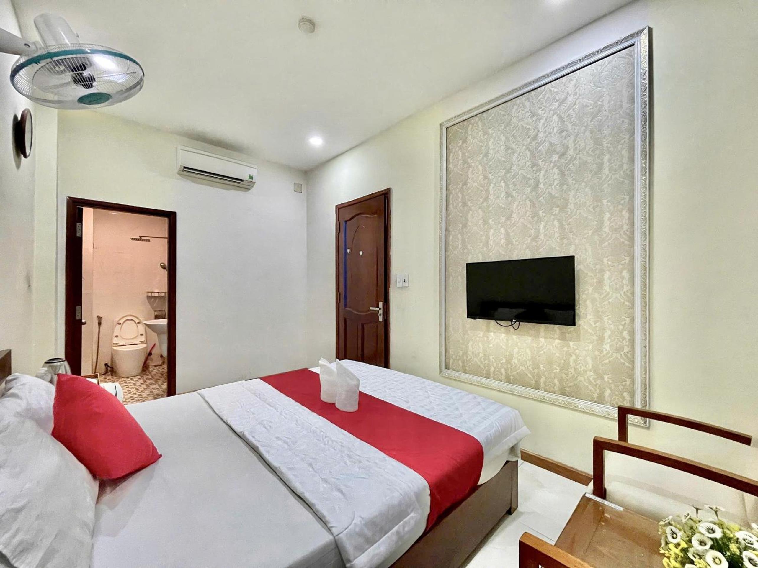 Như Ý Hotel