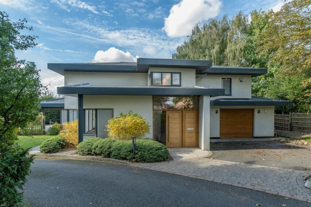 Potter House - Sleeps 8 - Keyworth, photo 36