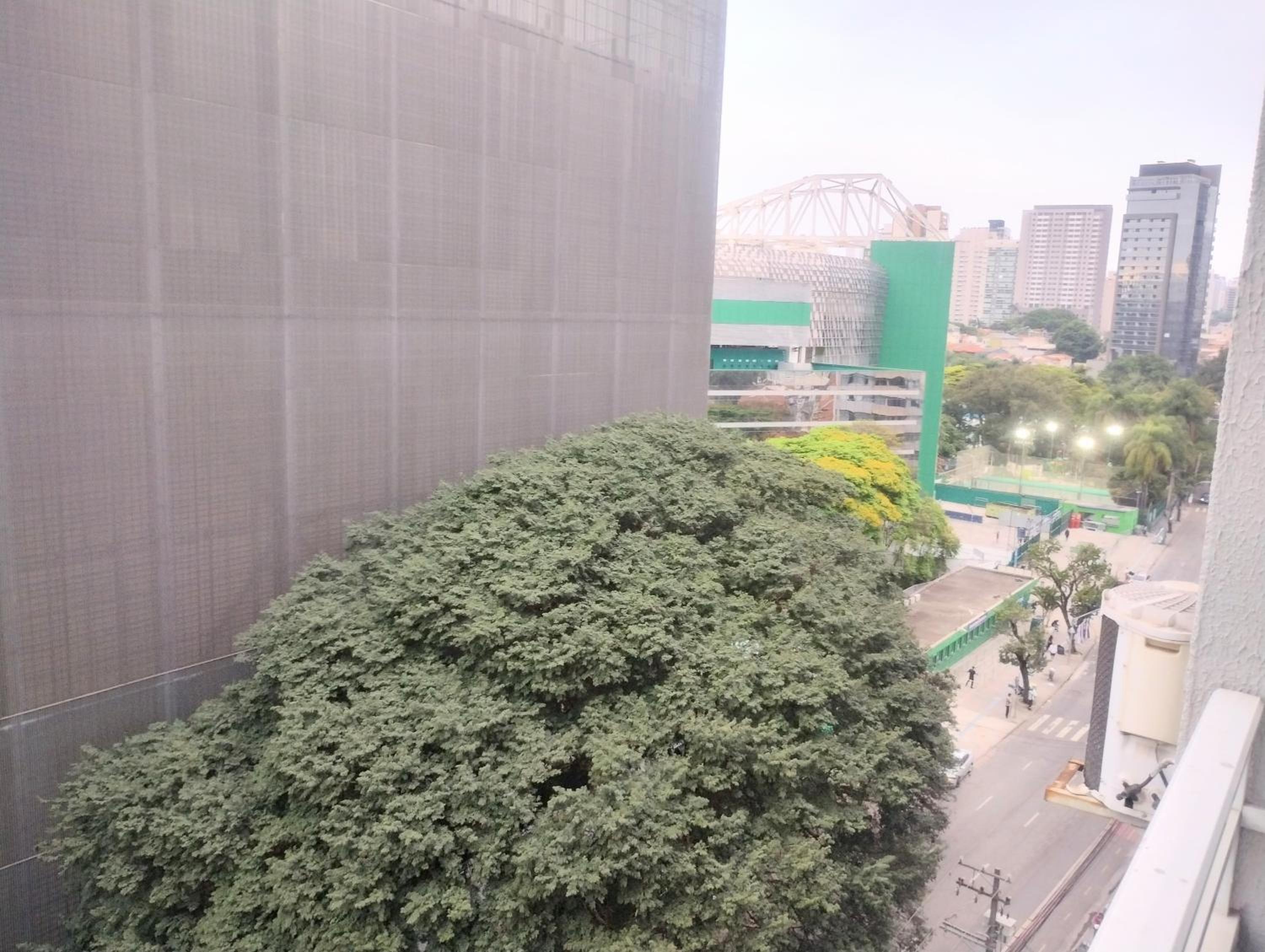 Flats em frente ao Allianz Parque e Shopping - Hotel em Perdizes - com estacionamento