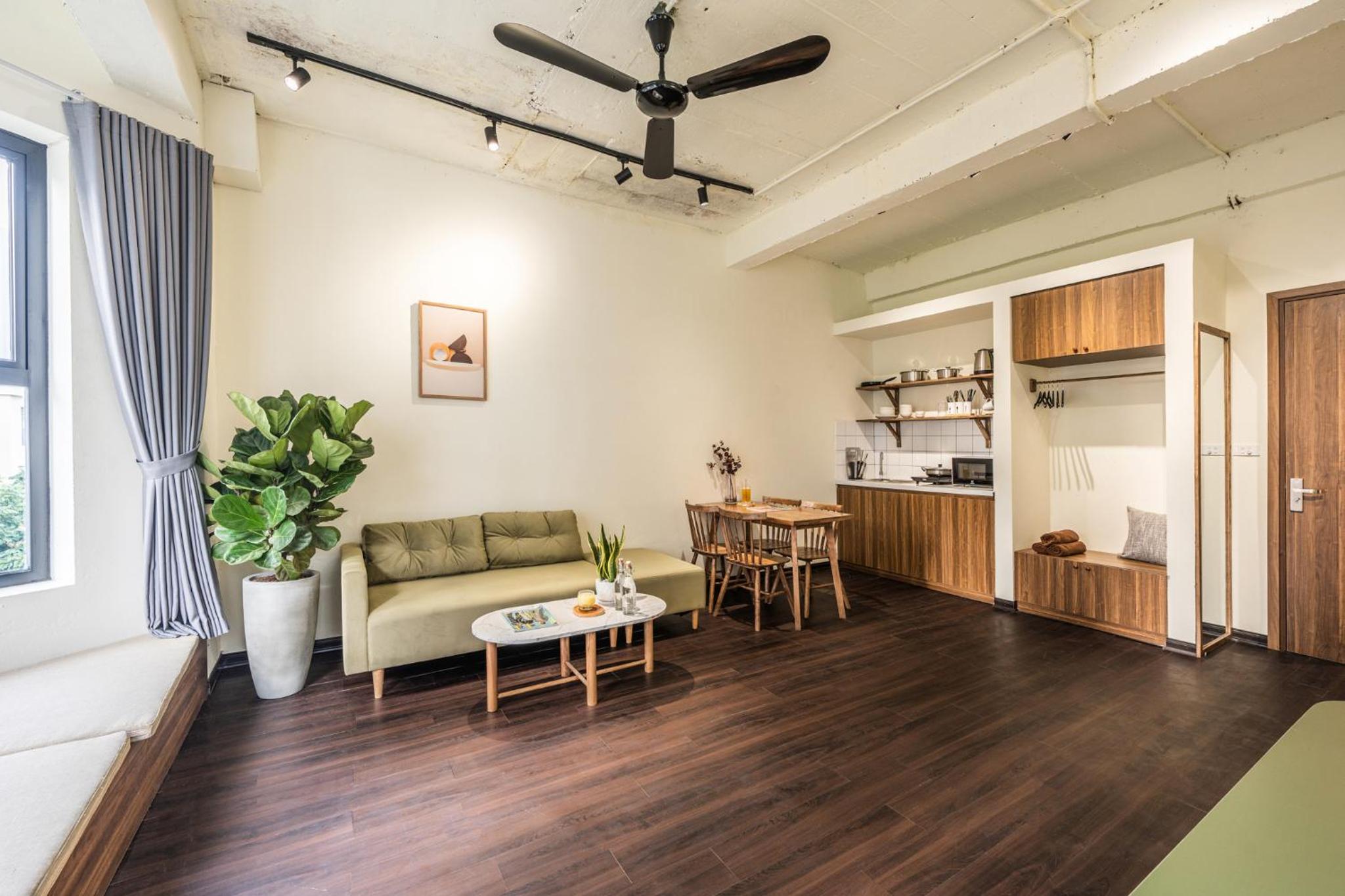 GEVENA Residence in Center with JACUZZI