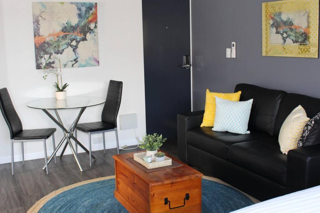 Studio 23 - City Pad with Free Parking
