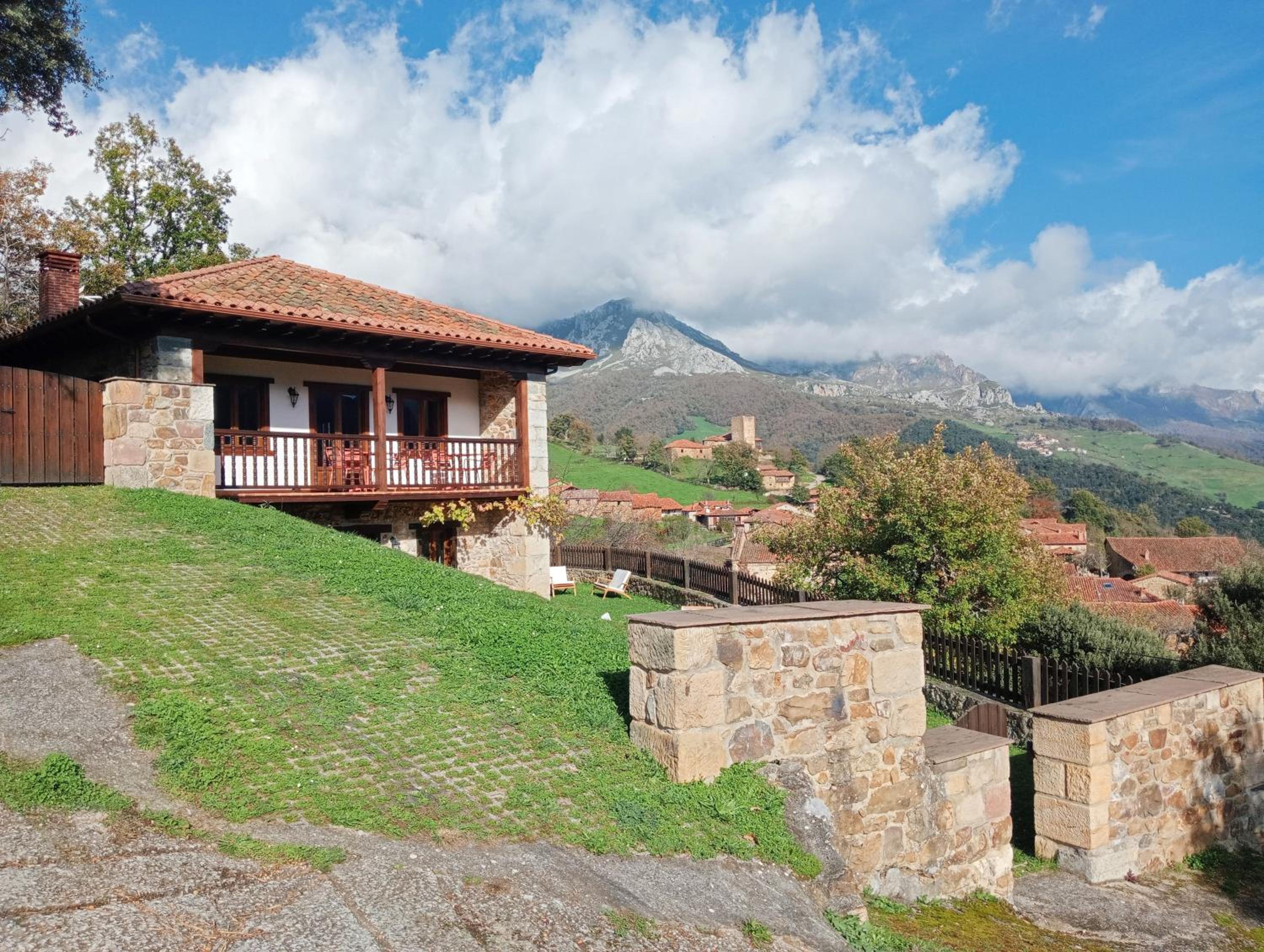 Villa Mogrovejo