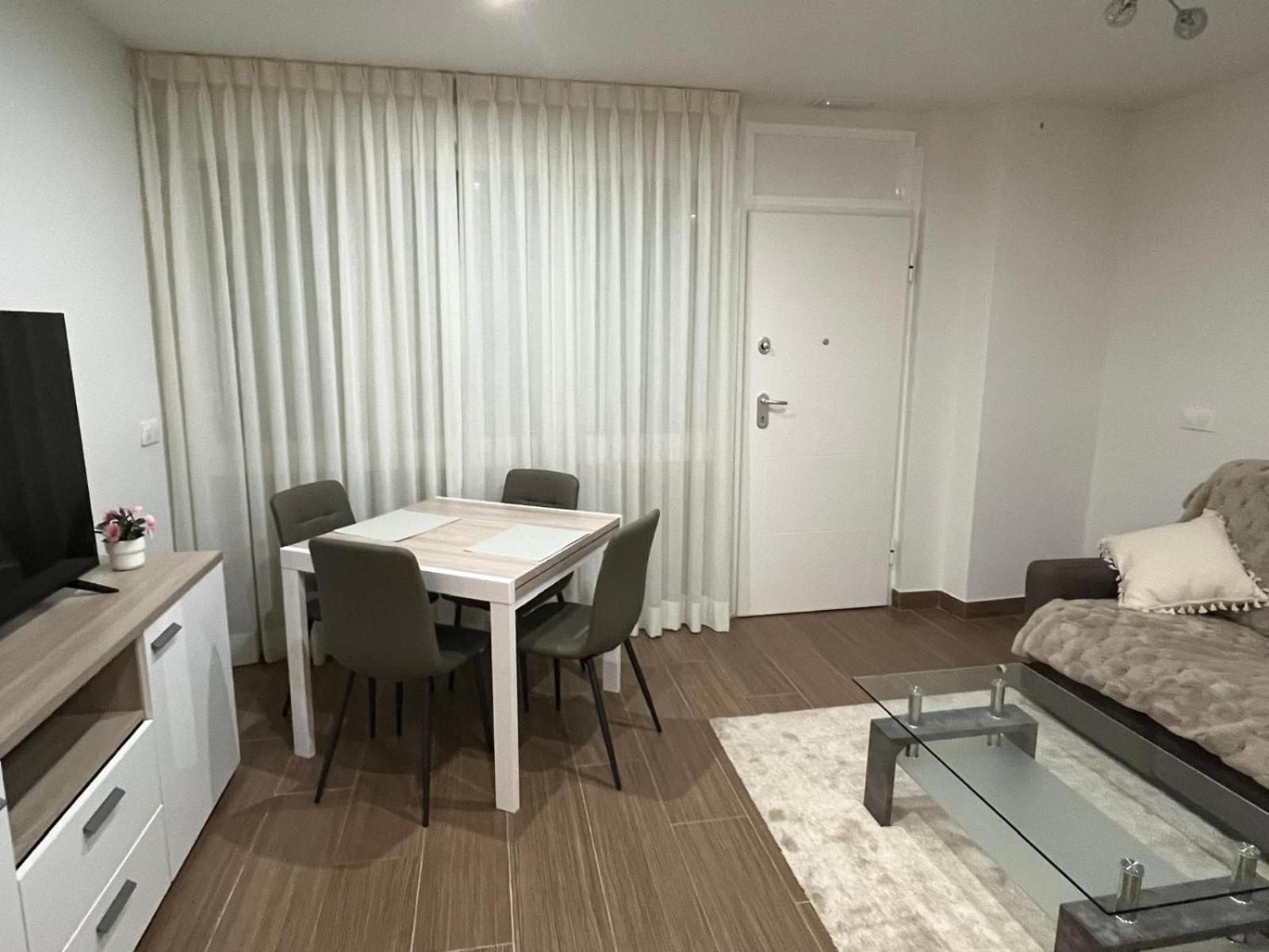 Apartamento Barajas-aeropuerto Mercurio B photo 4