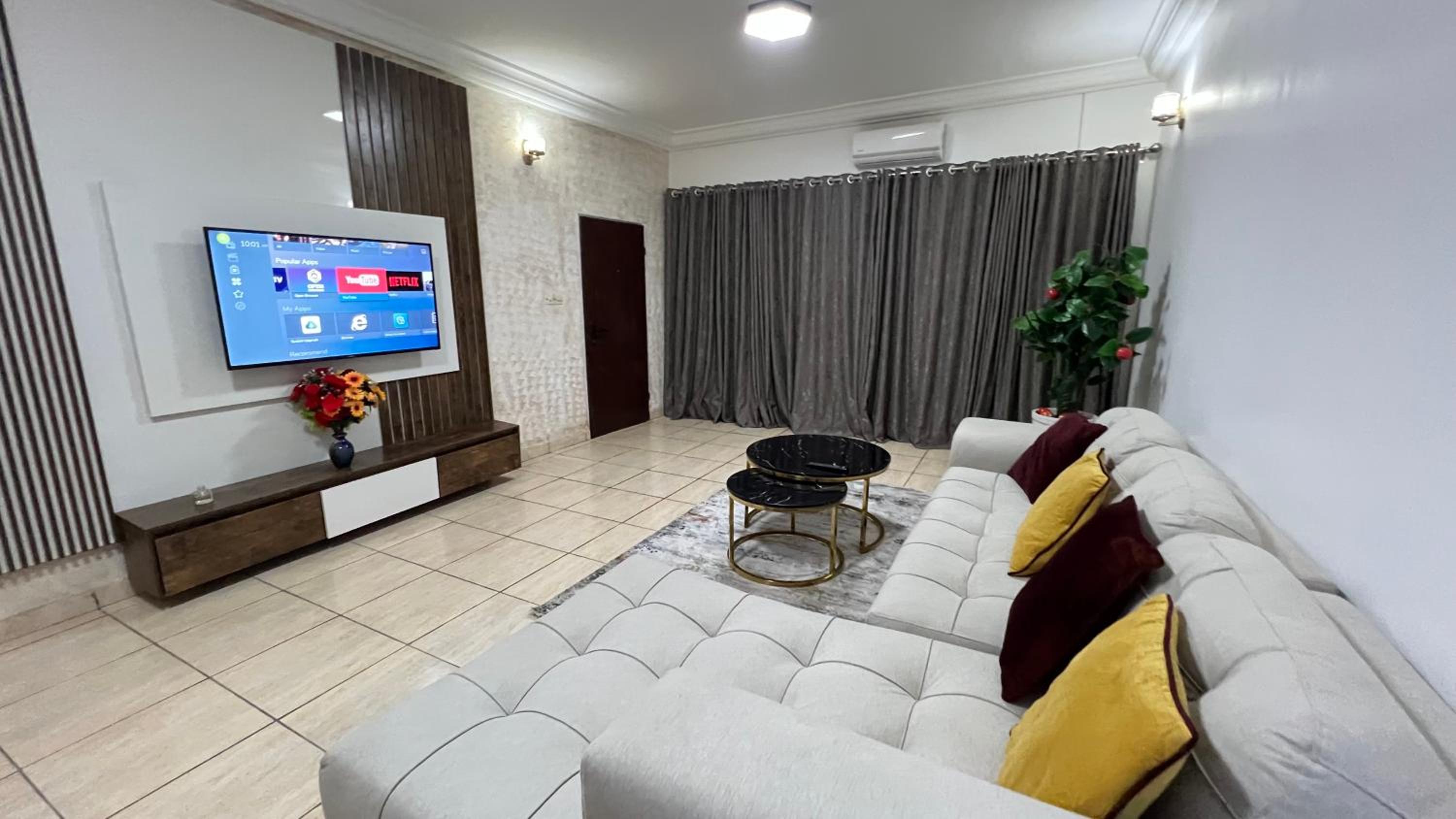 Fulloption 2bedroom Apartment