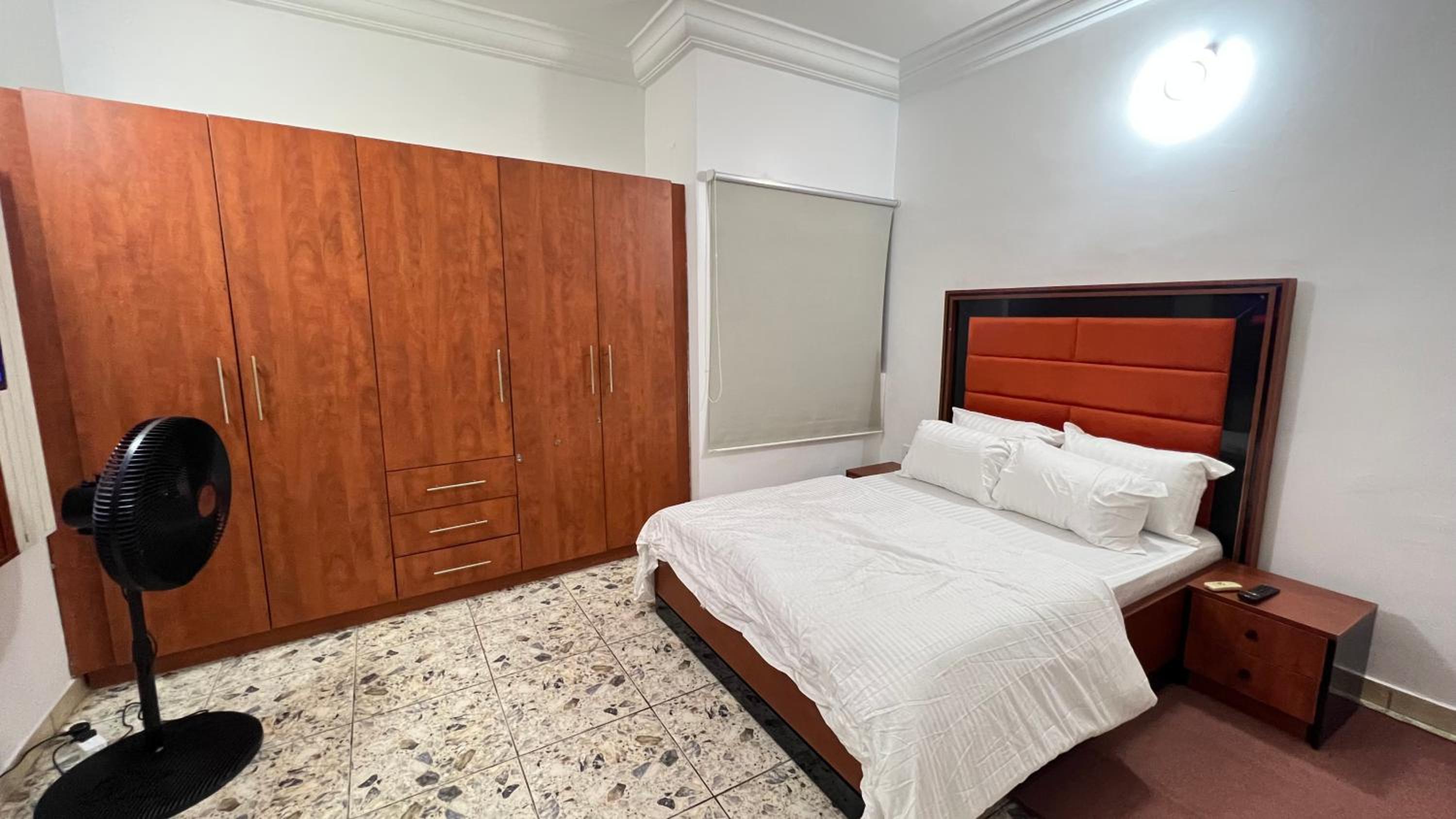Fulloption 2bedroom Apartment
