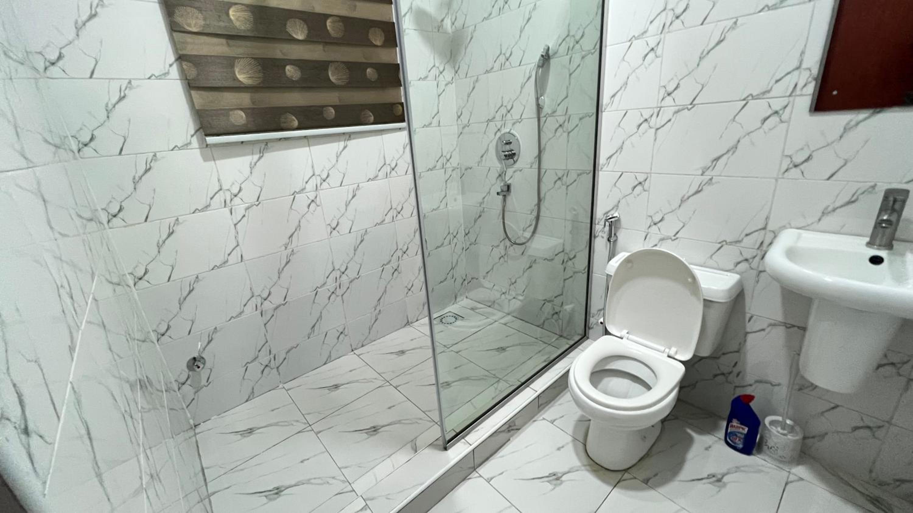 Fulloption 2bedroom Apartment