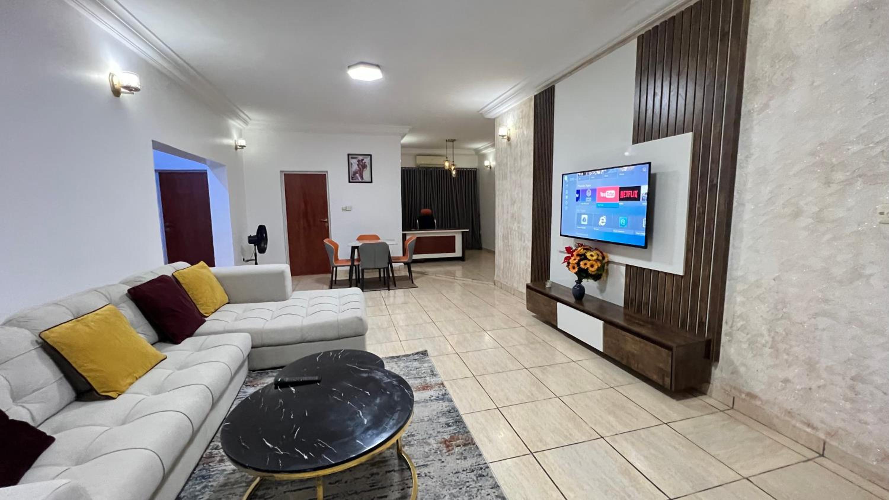 Fulloption 2bedroom Apartment