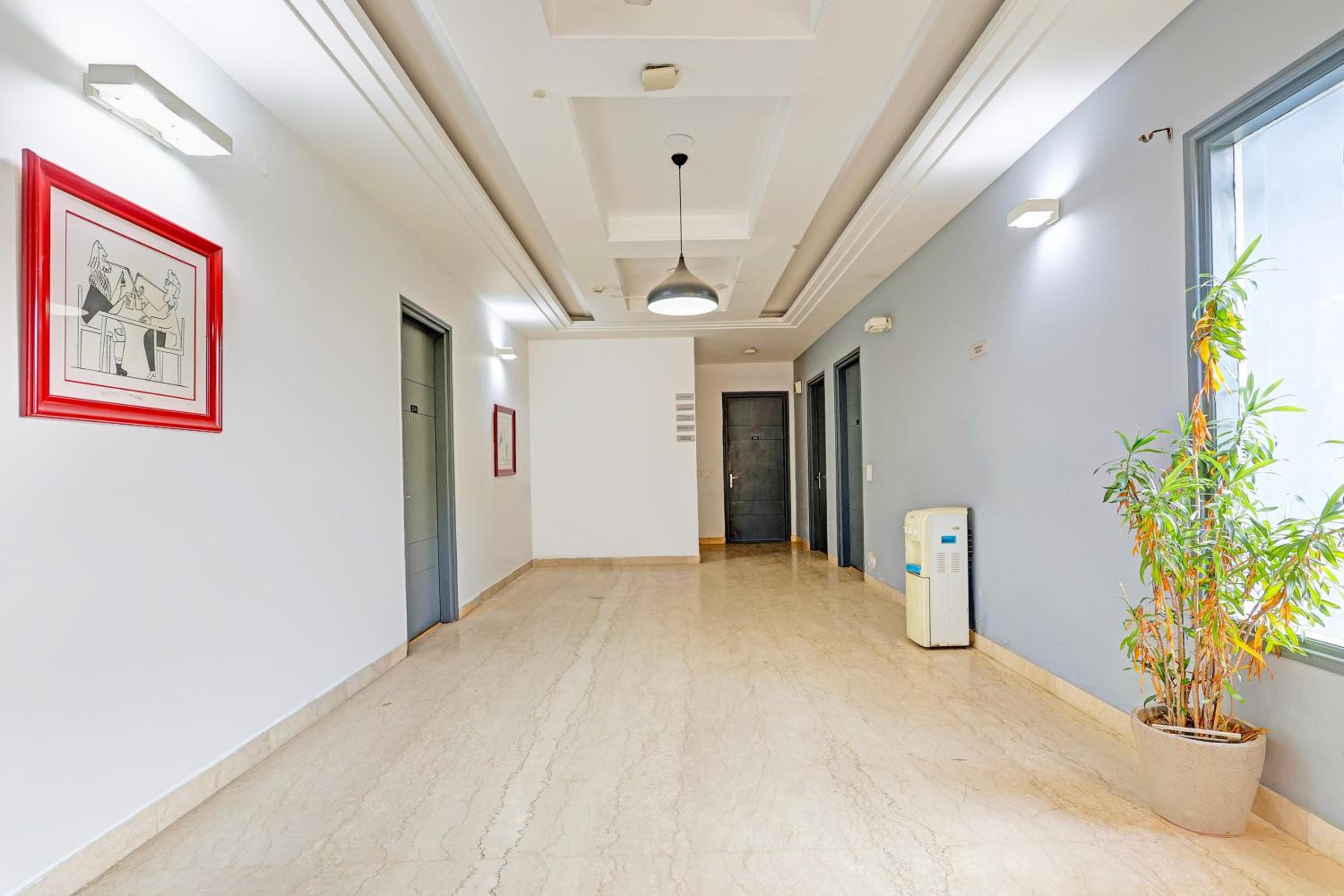 Super Townhouse Sector 49 Sohna Road