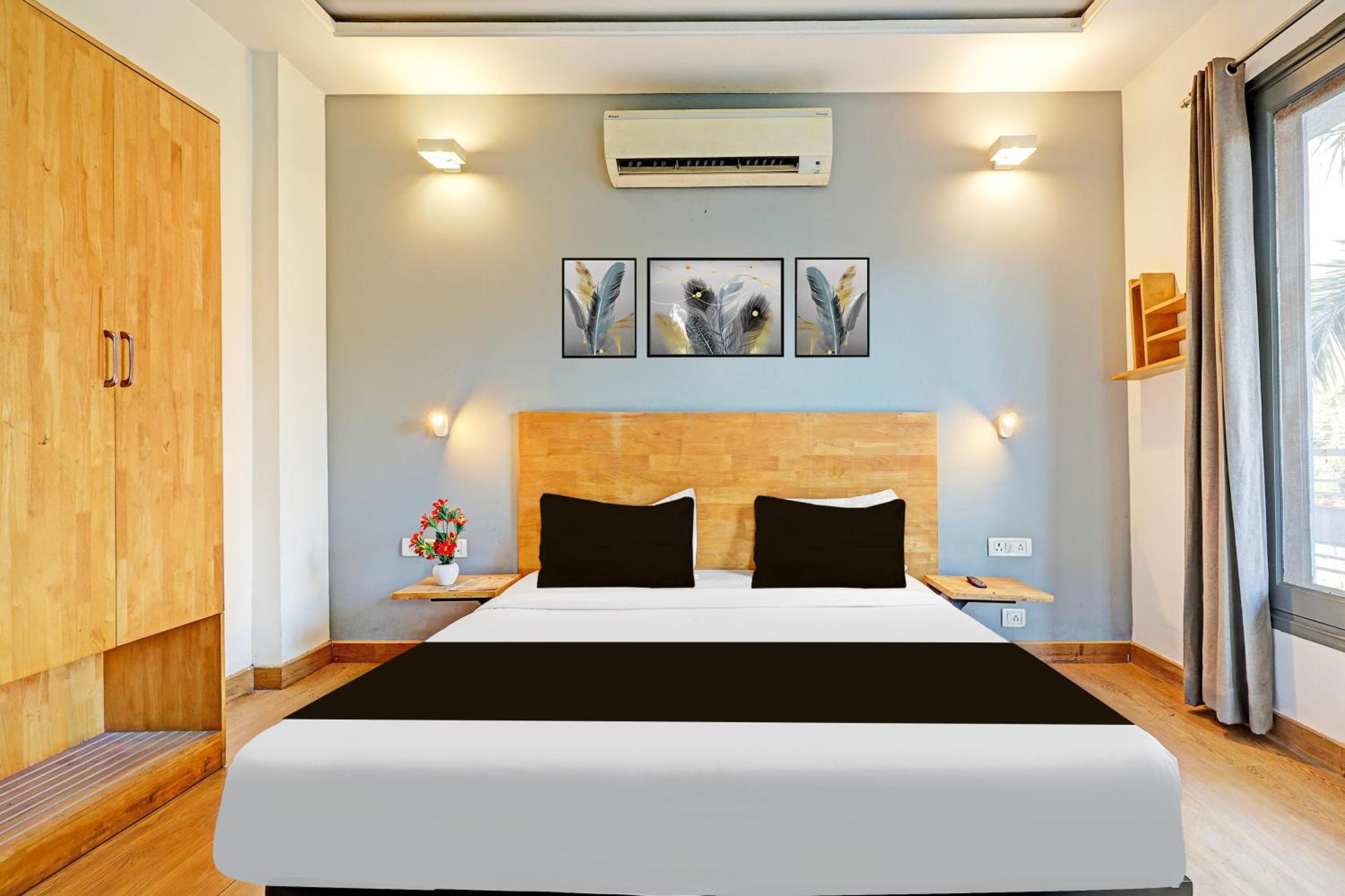 Super Townhouse Sector 49 Sohna Road