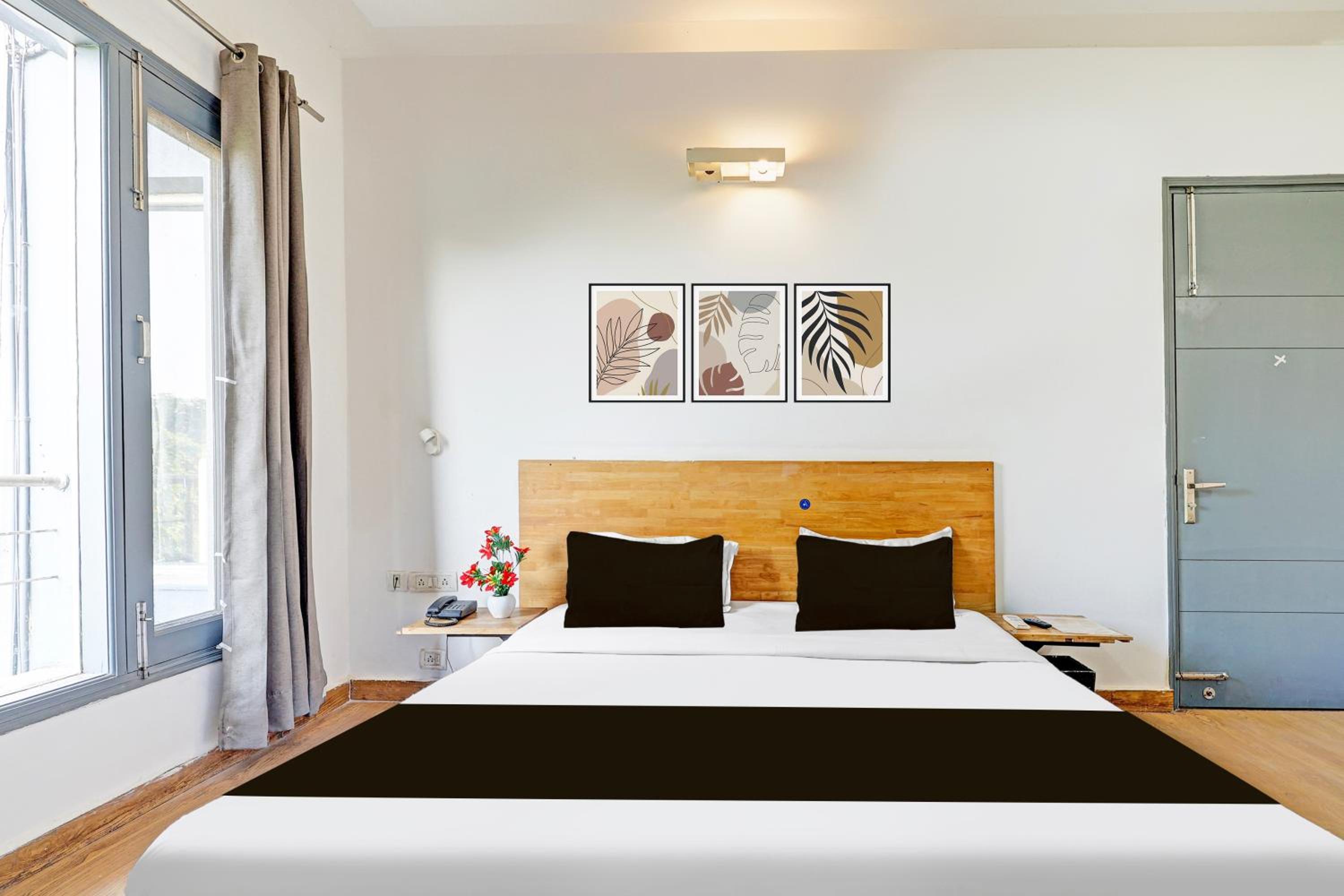 Super Townhouse Sector 49 Sohna Road