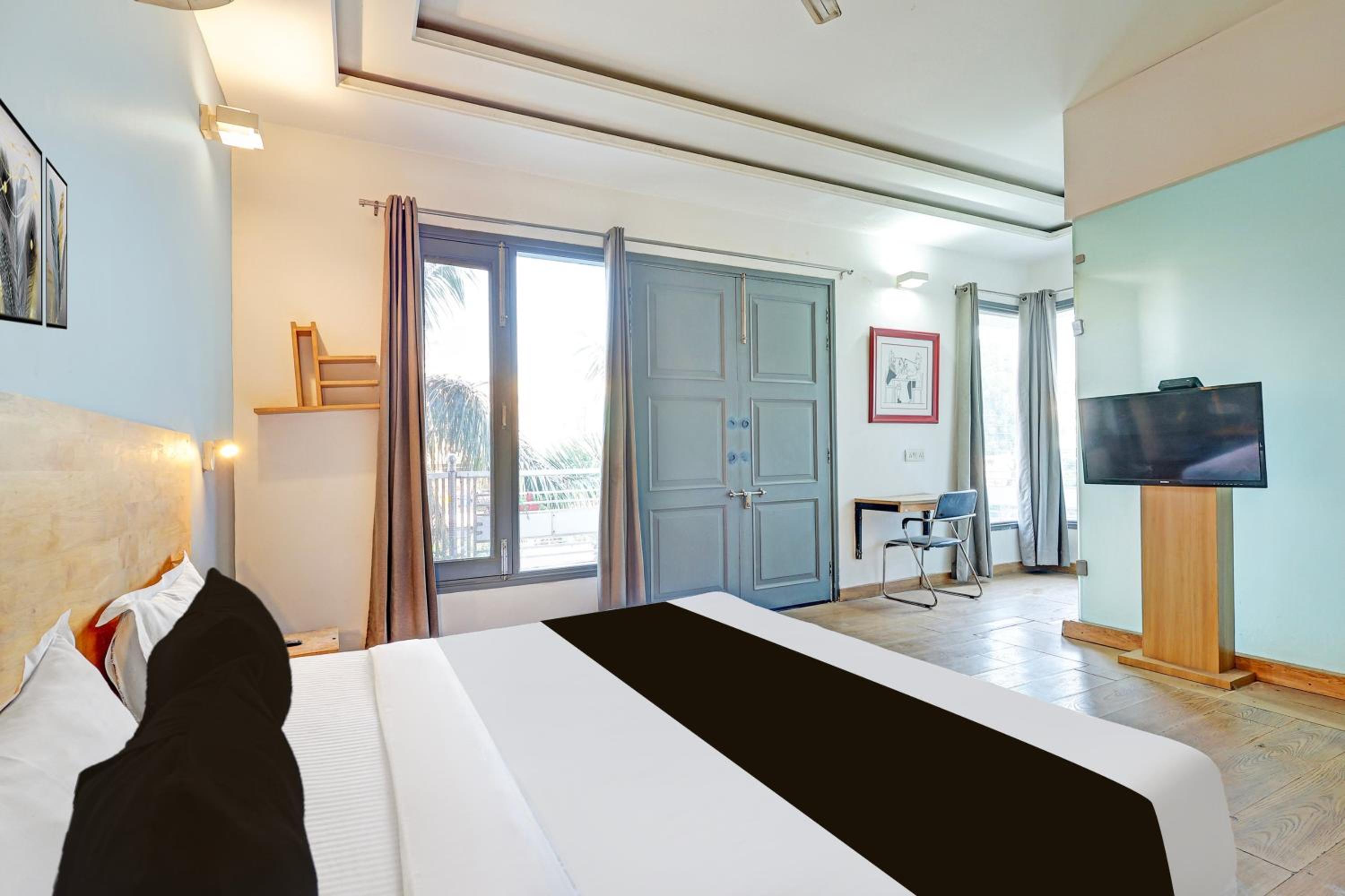 Super Townhouse Sector 49 Sohna Road