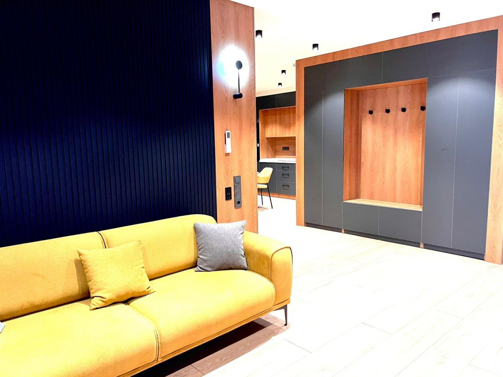 GQ Lux Apartments On Firs Line view 3