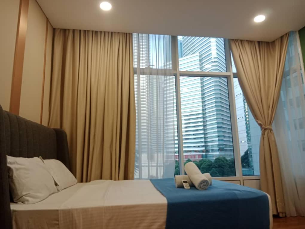 Sky Suites klcc At kl