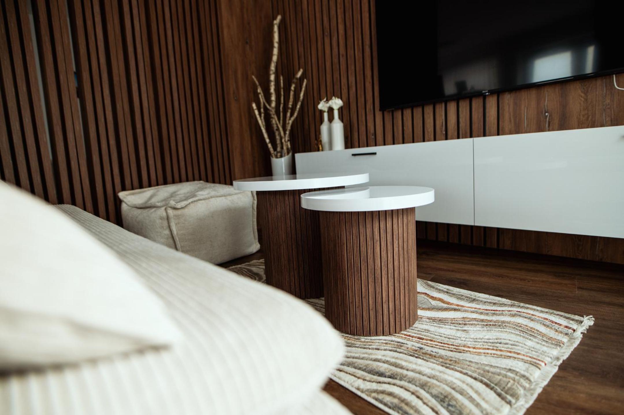 Anur Apartment