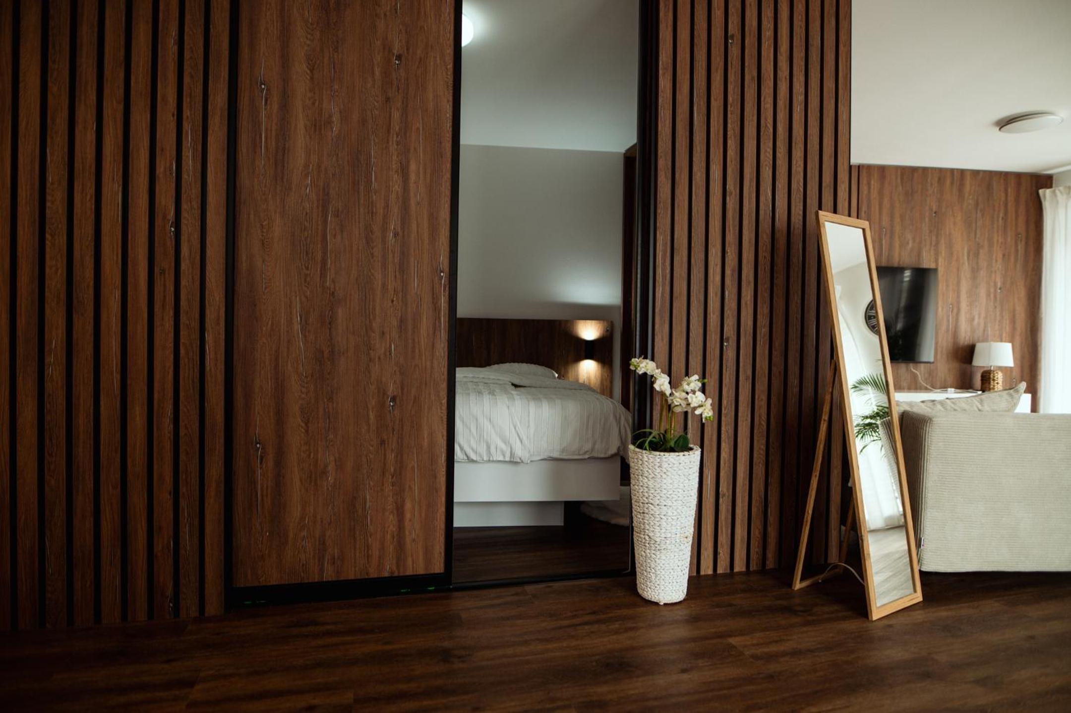 Anur Apartment