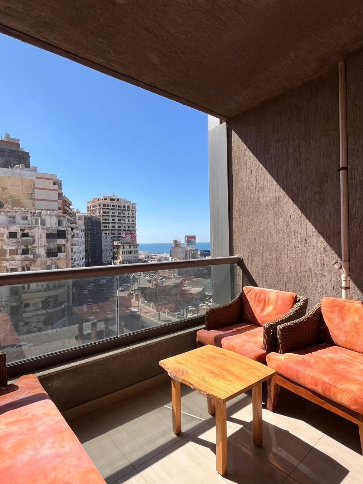 luxurious sea view apartment