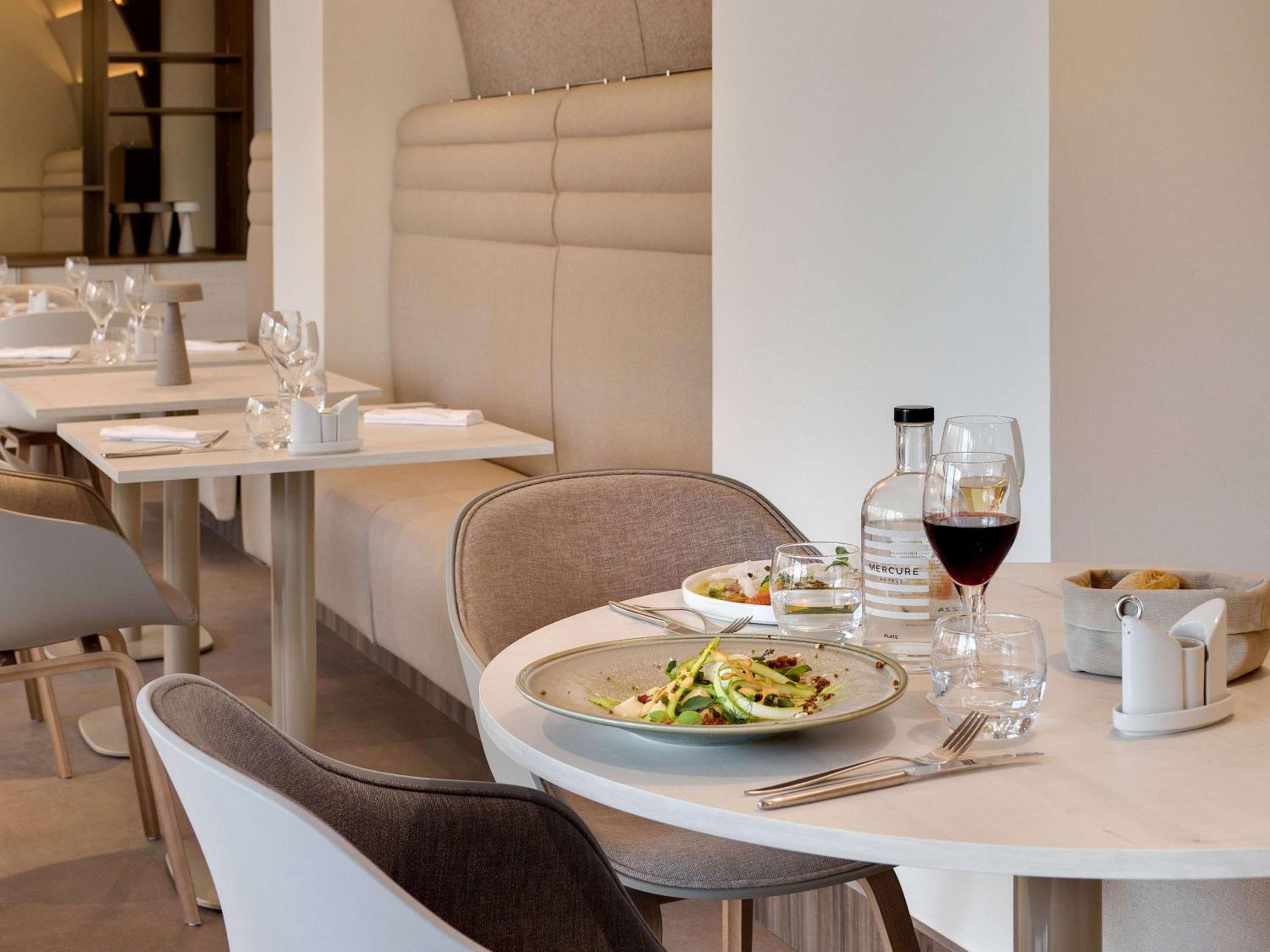 Montpellier Vacations - Mercure Montpellier Centre Comedie - Property Image 99