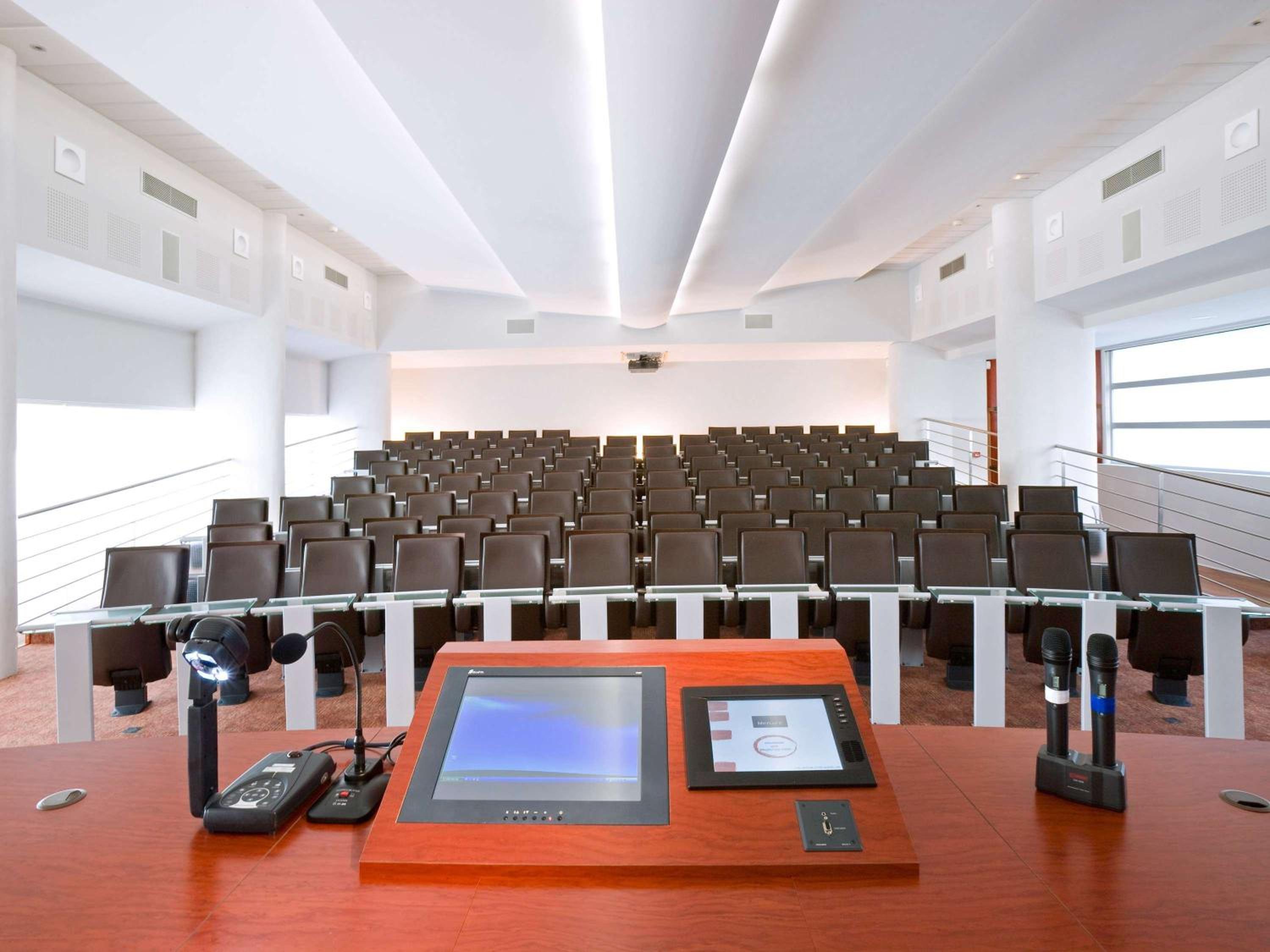 Montpellier Vacations - Mercure Montpellier Centre Comedie - Property Image 111