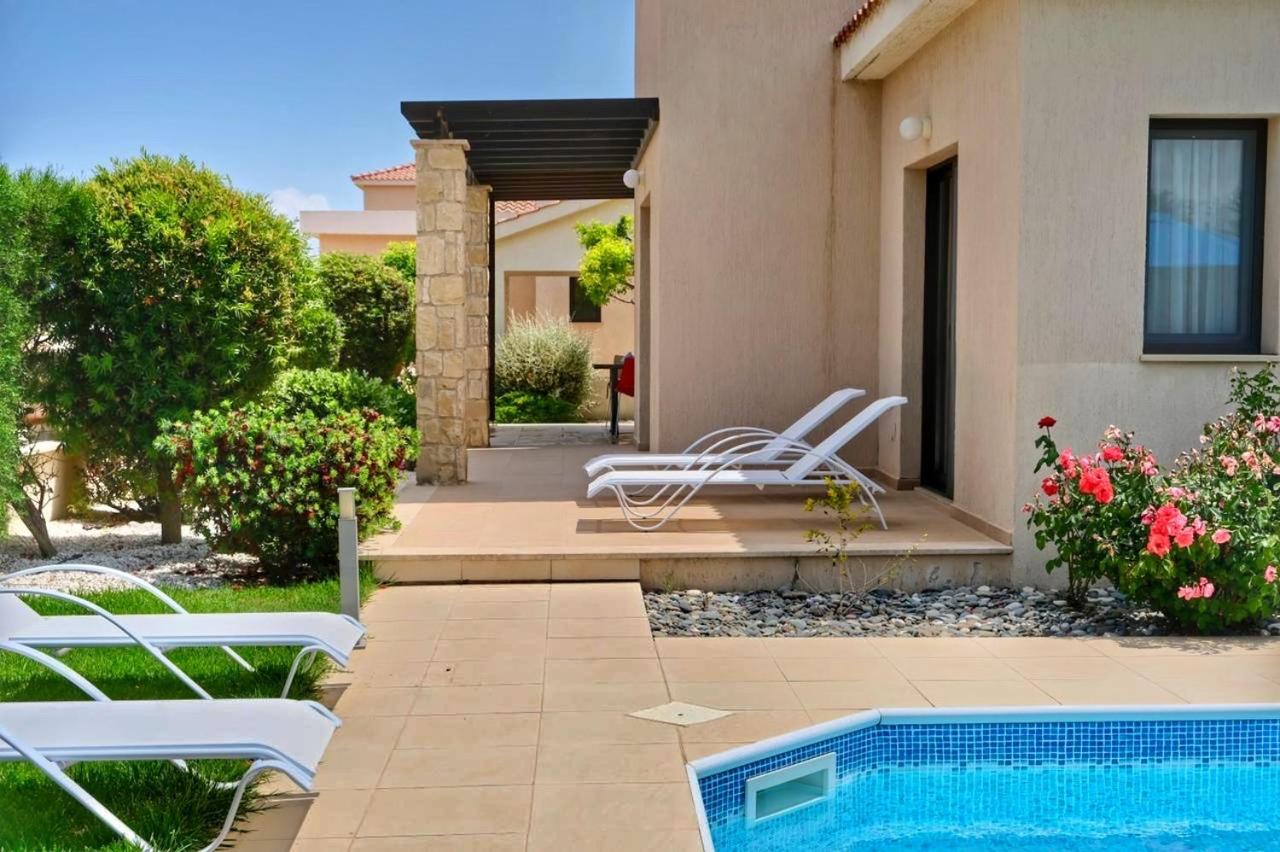 Seaview Villa Mia