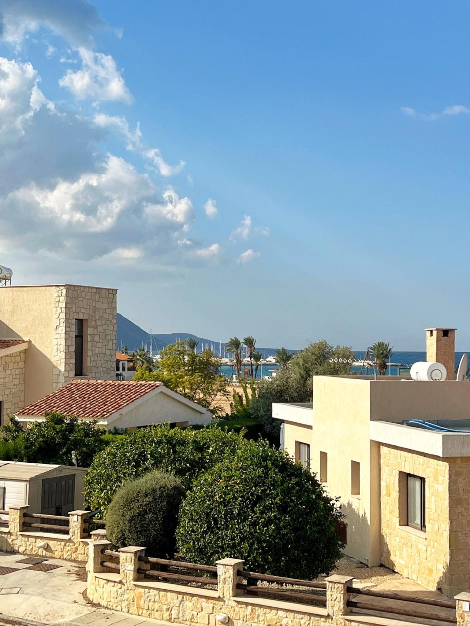 Seaview Villa Mia
