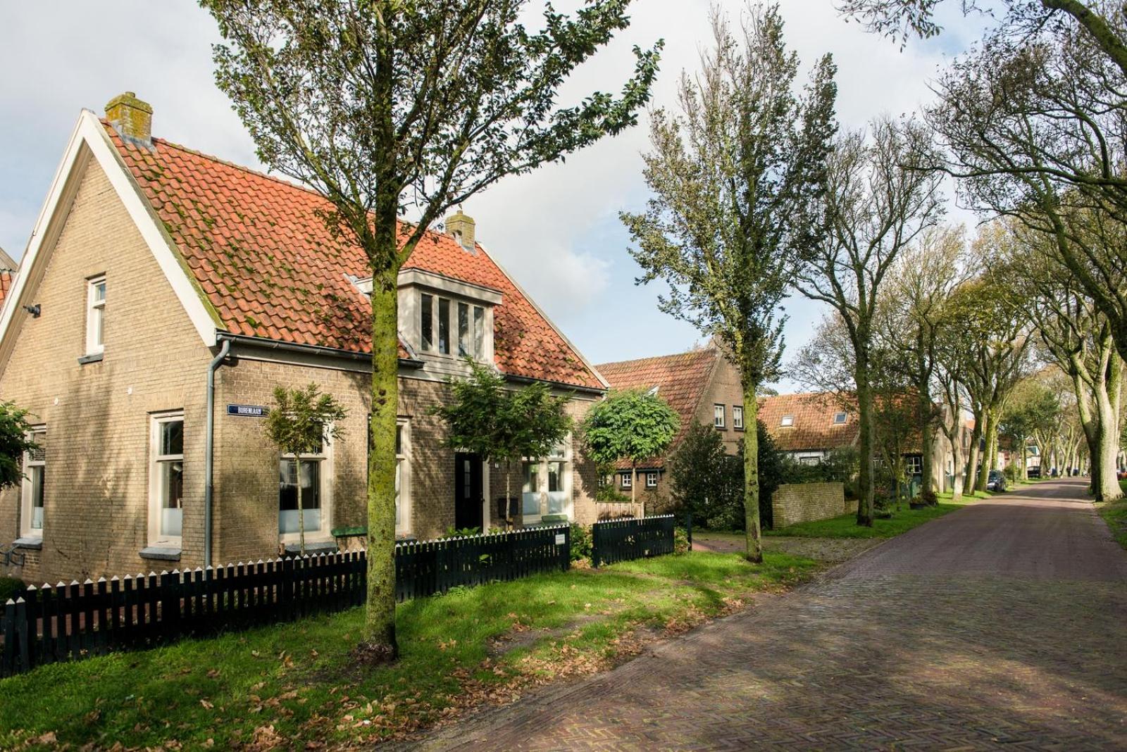 Klokkenluider (2p) view 3